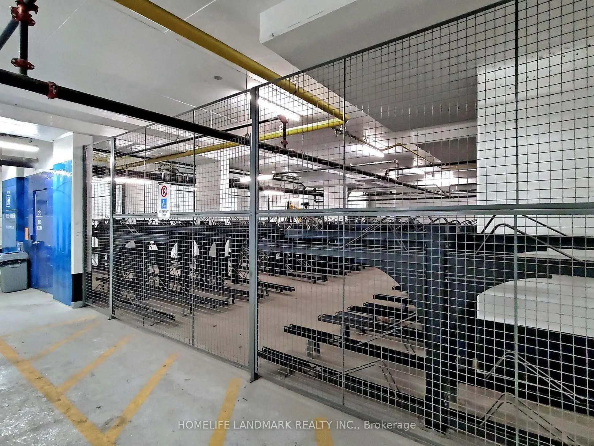 95 Mcmahom Drive, #4007