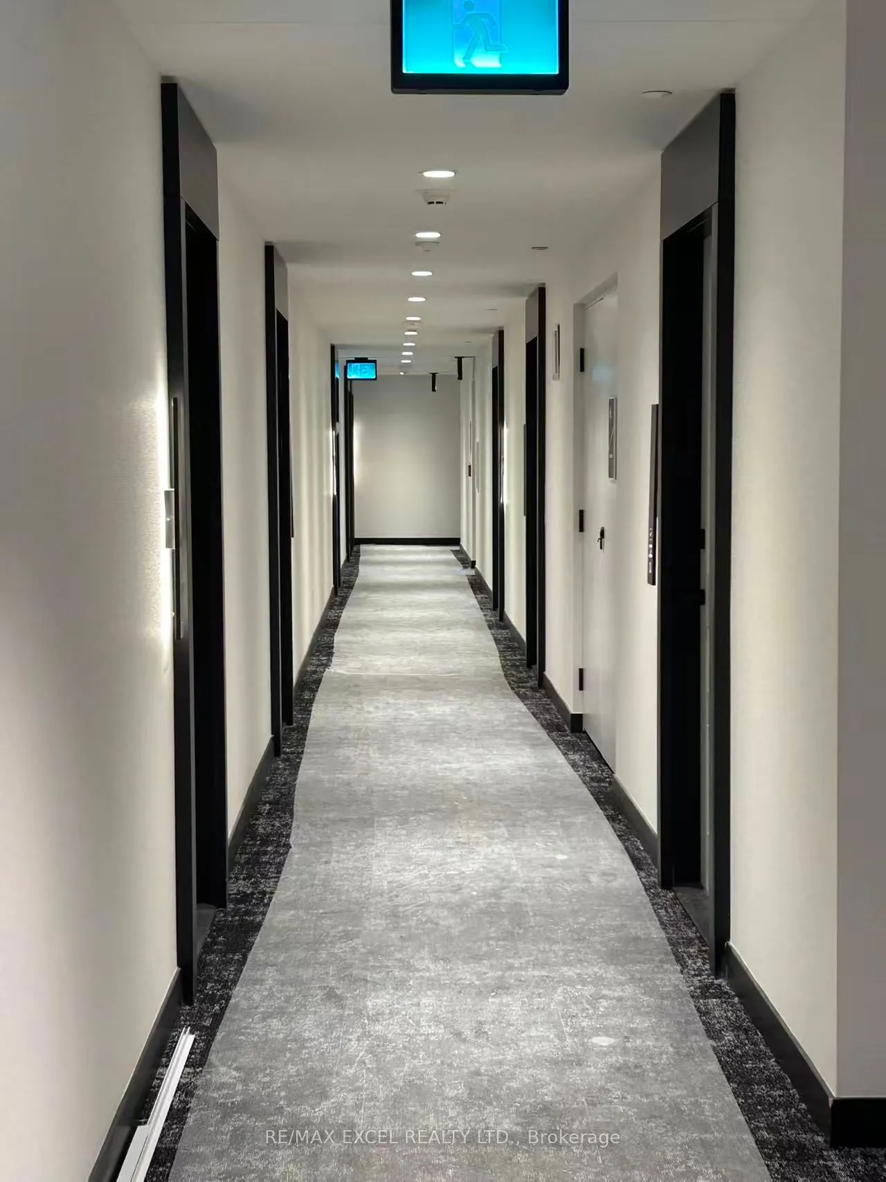 115 Denison Avenue, #811