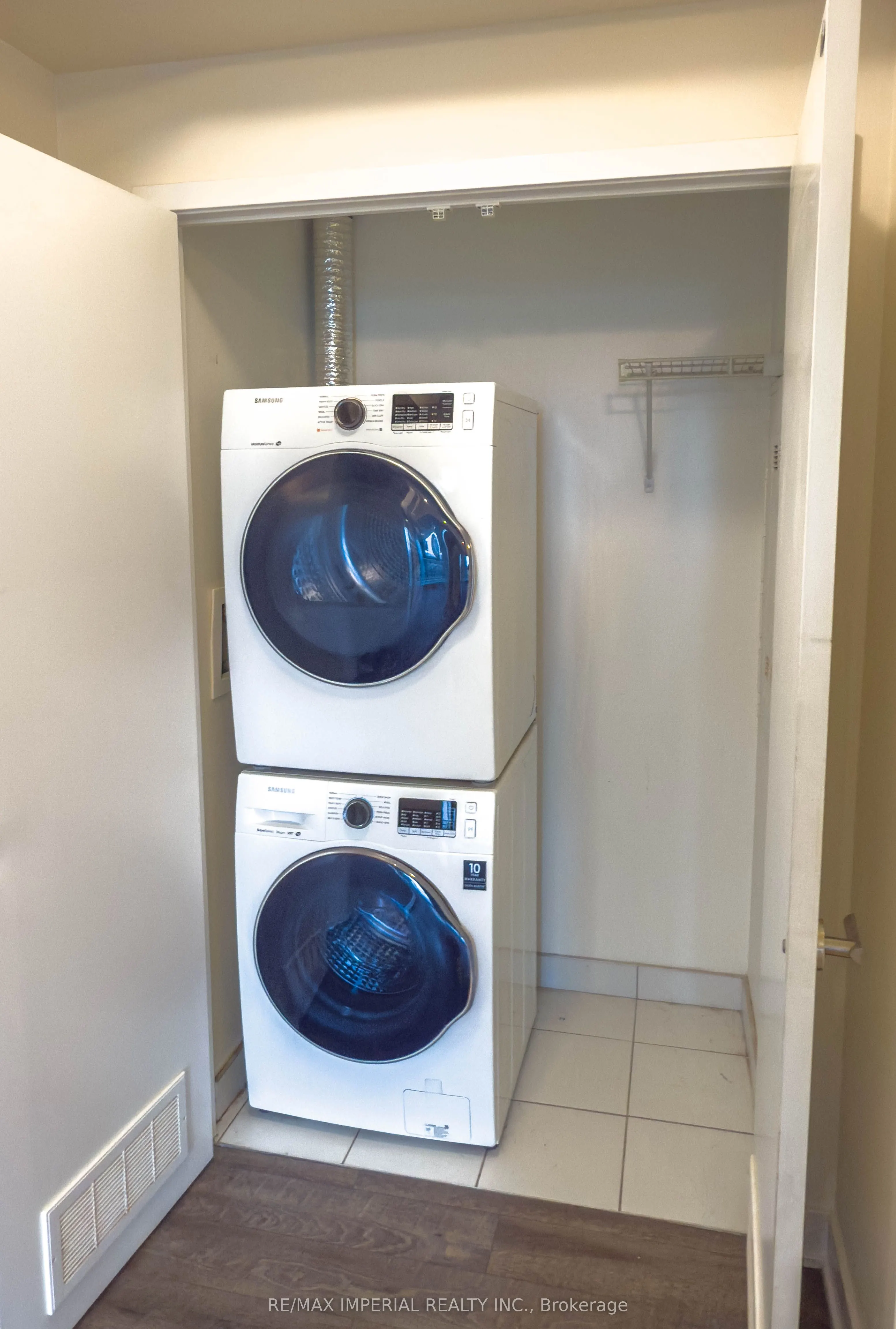 99 Broadway Avenue, #2203 Nt