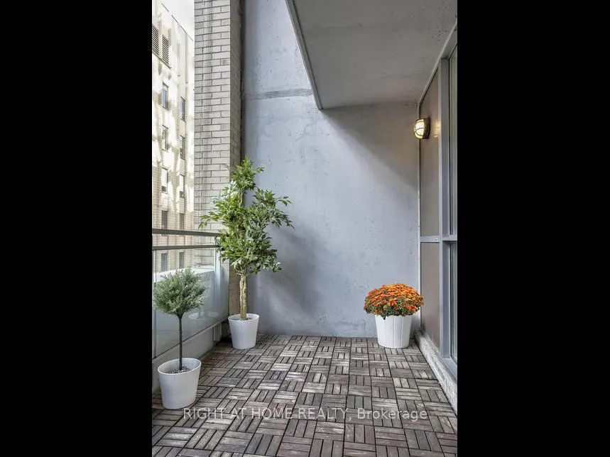 80 Cumberland Street, #701