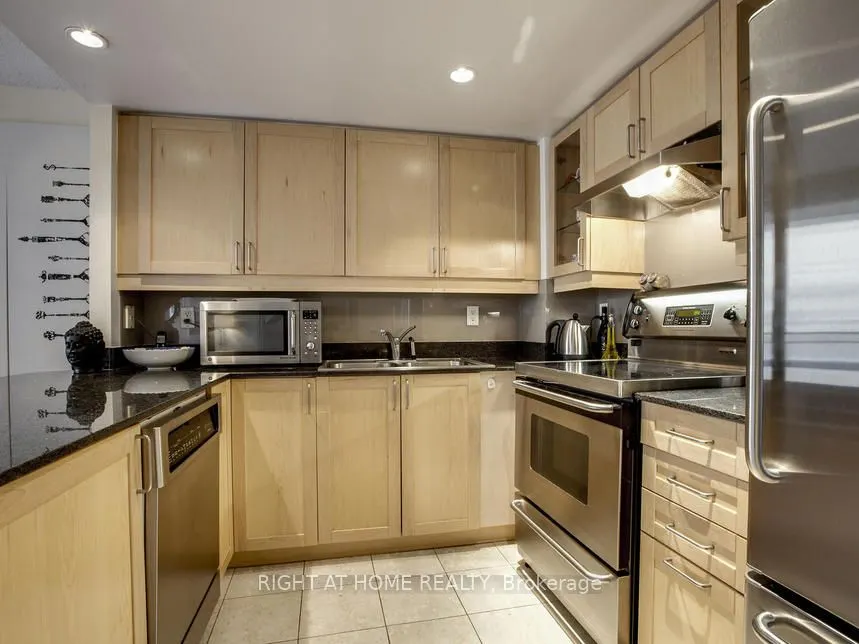 80 Cumberland Street, #701