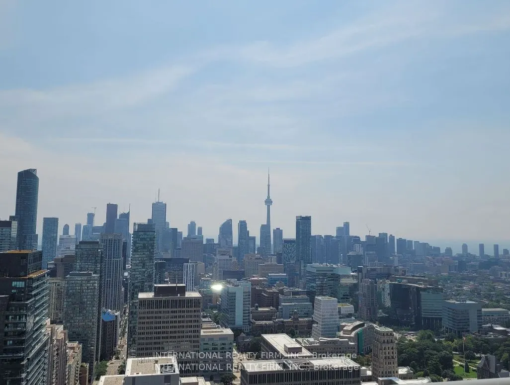 1080 Bay Street N, #4901