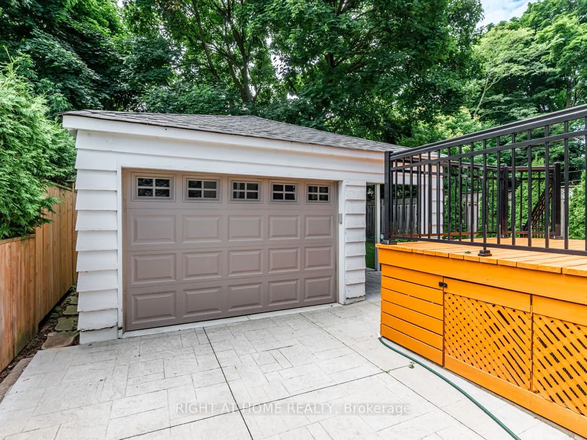 219 Briar Hill Avenue