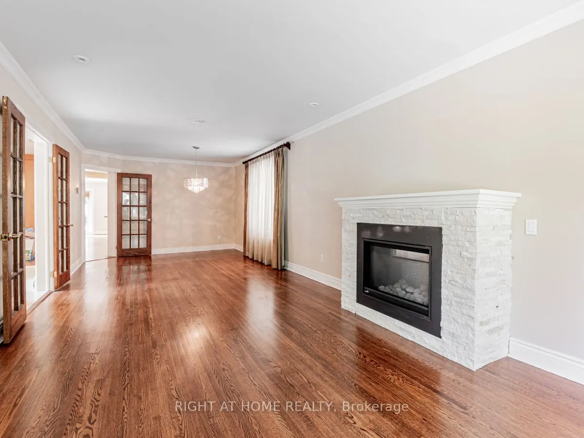 219 Briar Hill Avenue