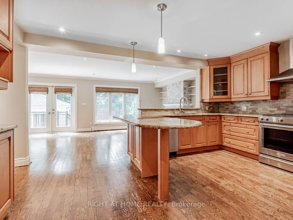 219 Briar Hill Avenue