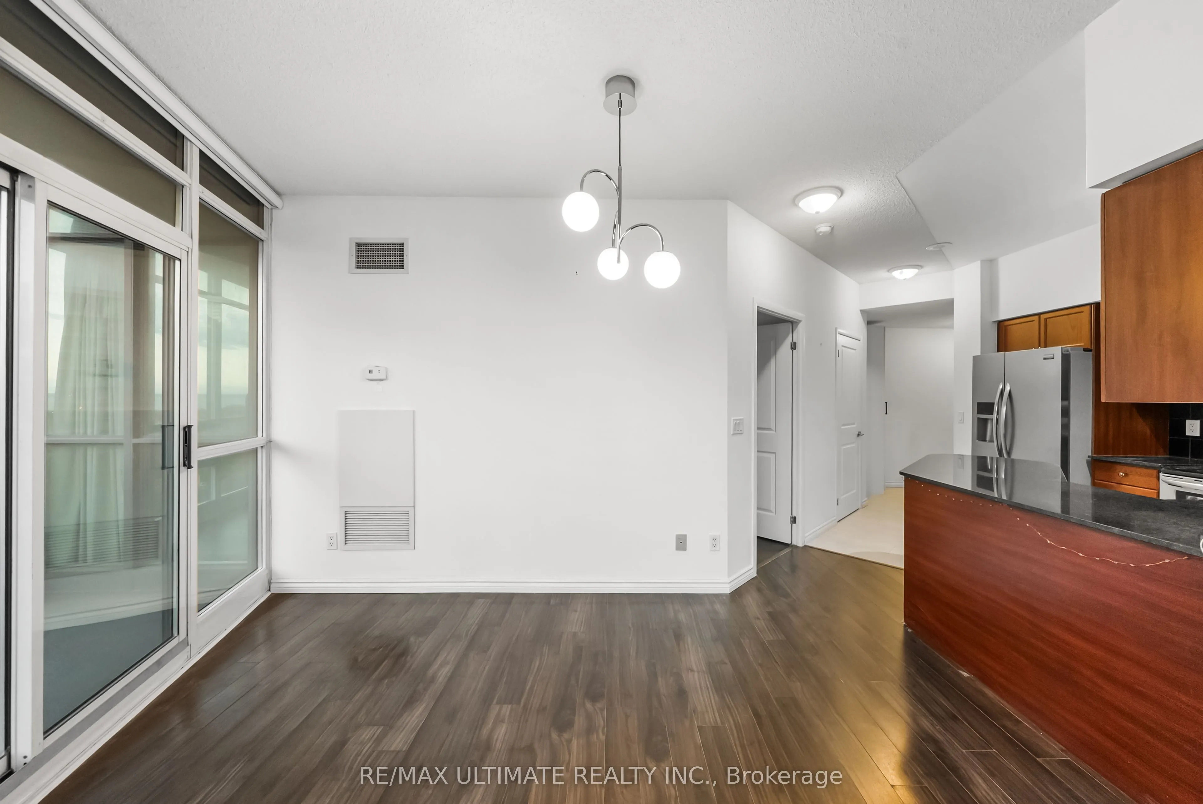 231 Fort York Boulevard, #1222