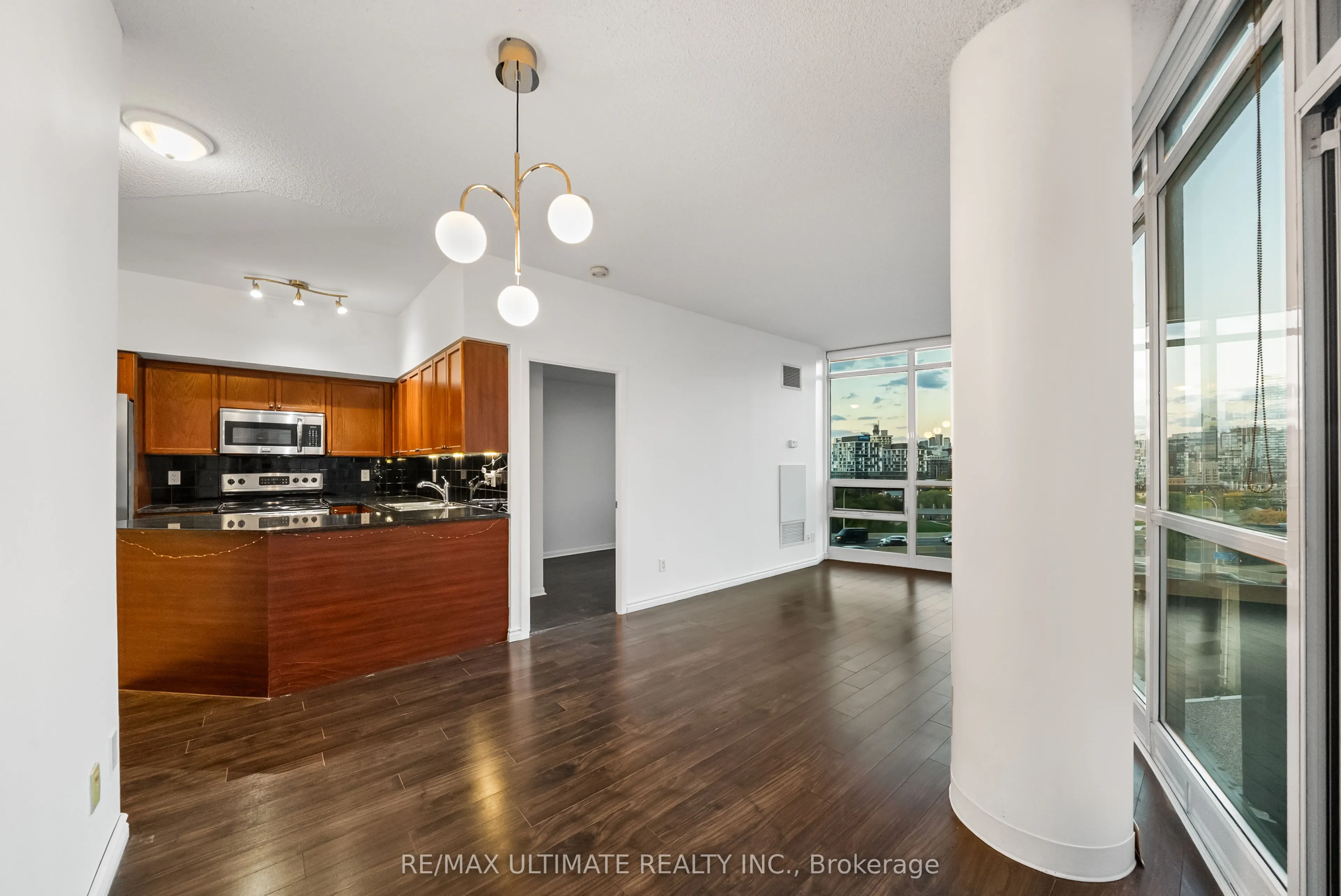 231 Fort York Boulevard, #1222