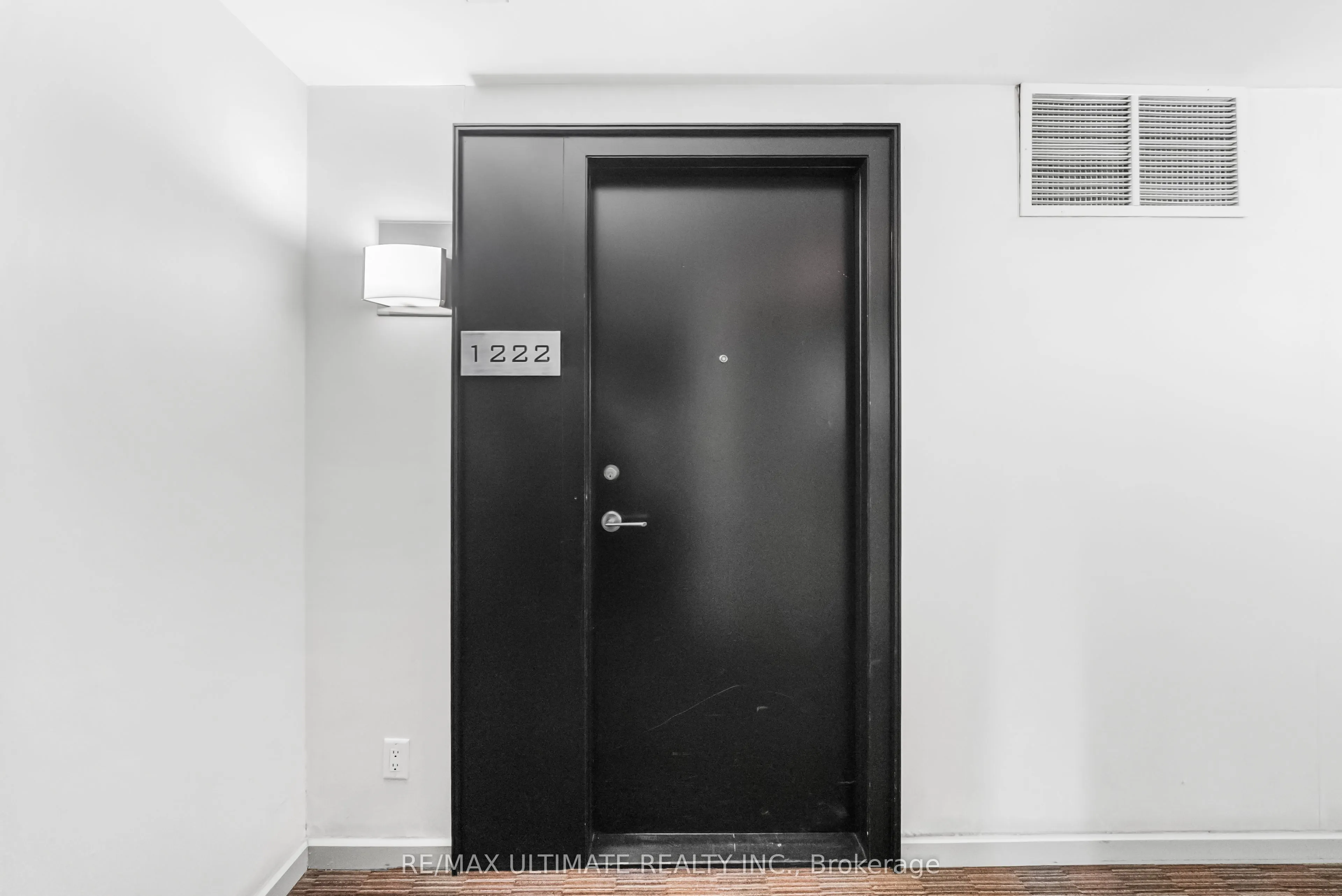 231 Fort York Boulevard, #1222