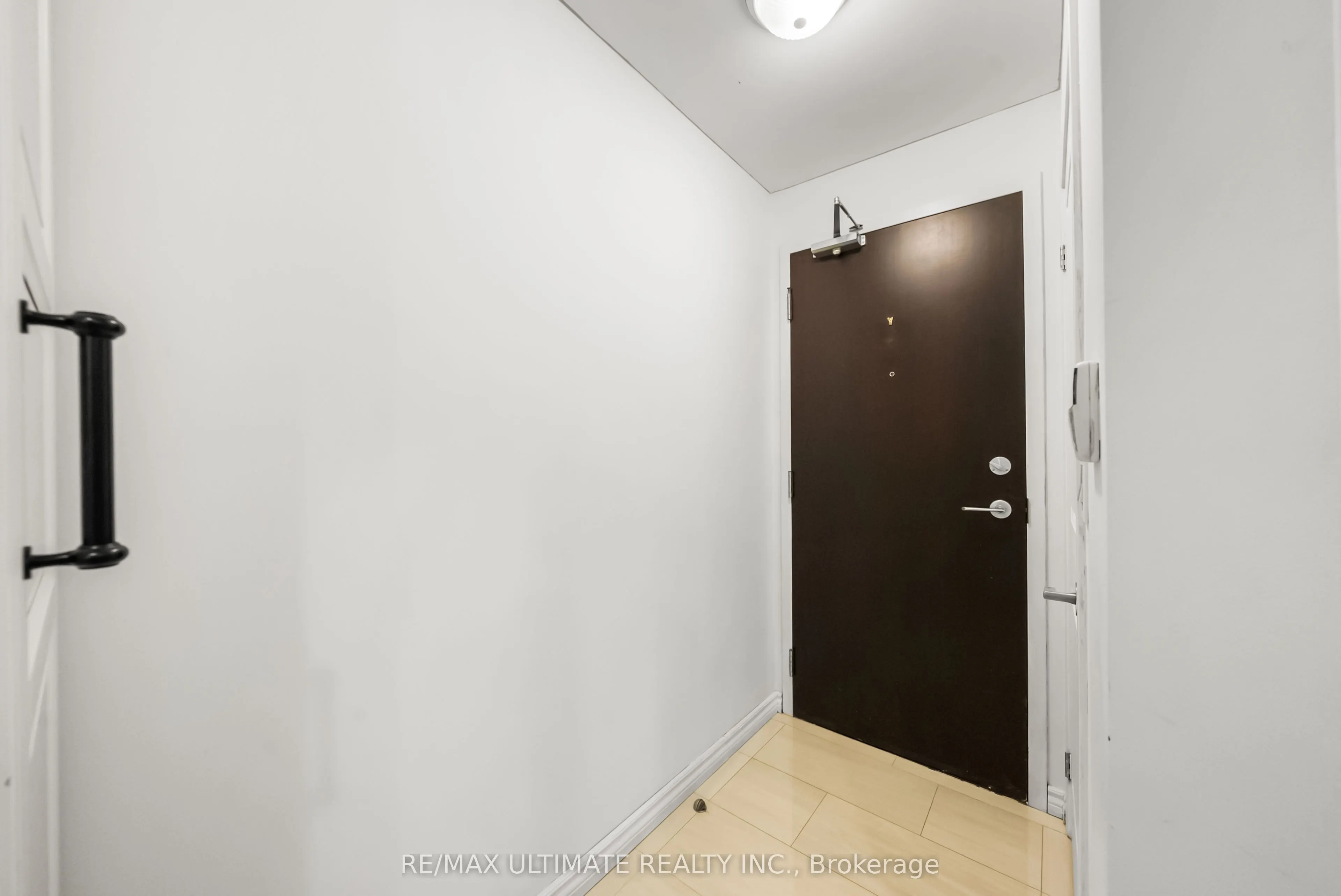 231 Fort York Boulevard, #1222