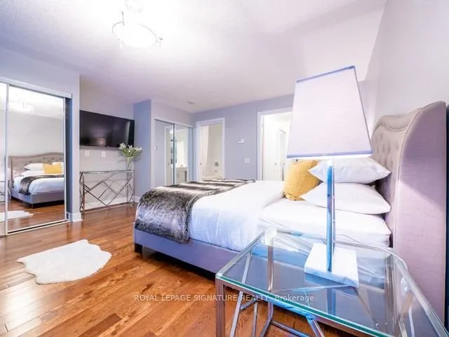 112 George Street, #Th101