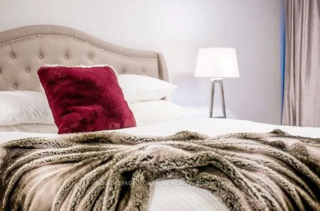 112 George Street, #Th101