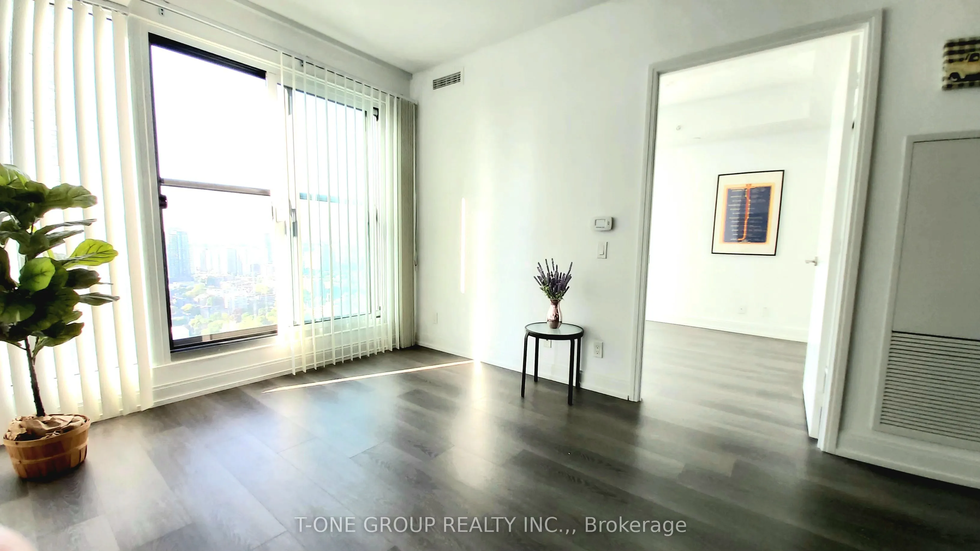 181 Dundas Street E, #4902