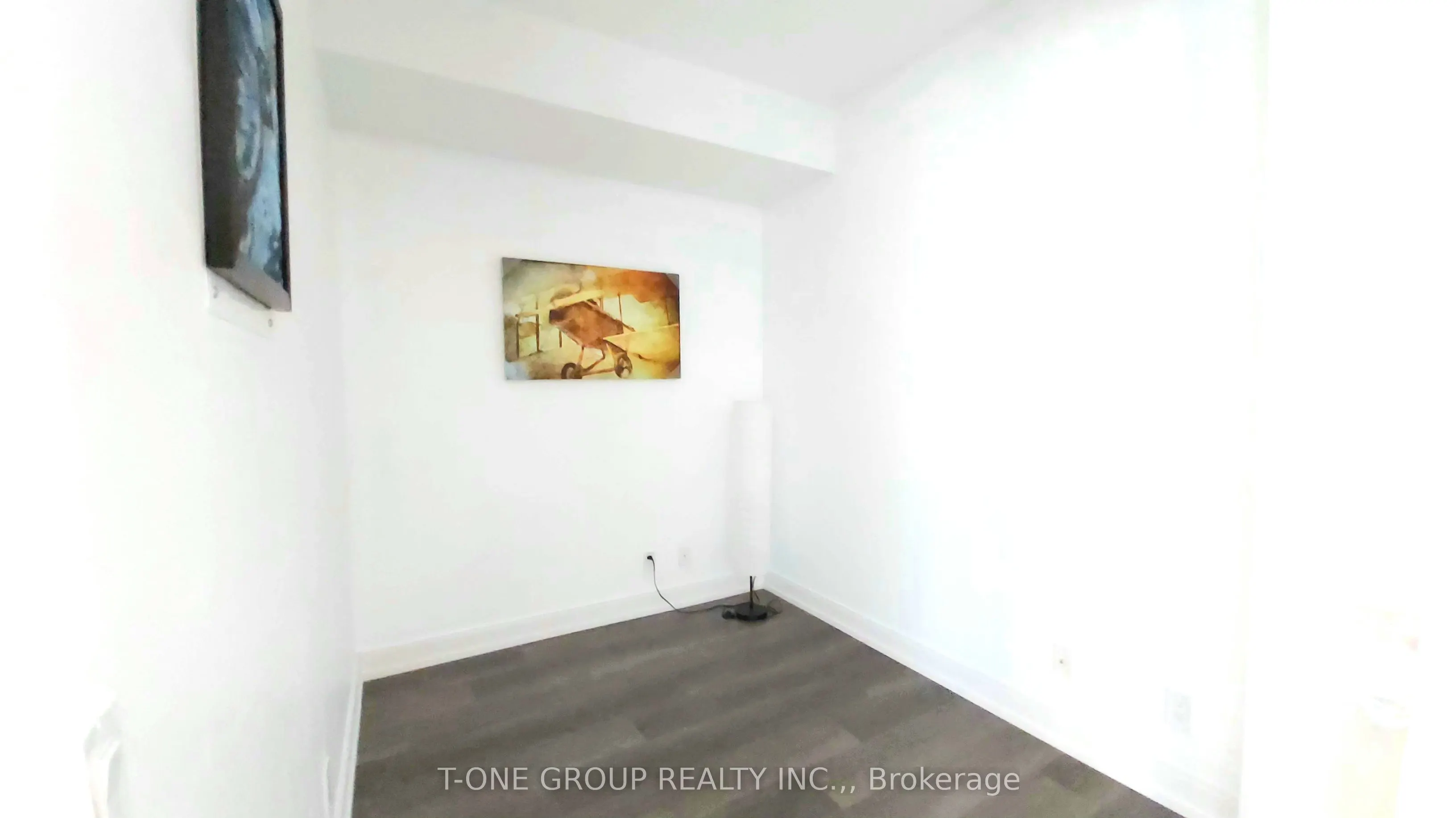 181 Dundas Street E, #4902