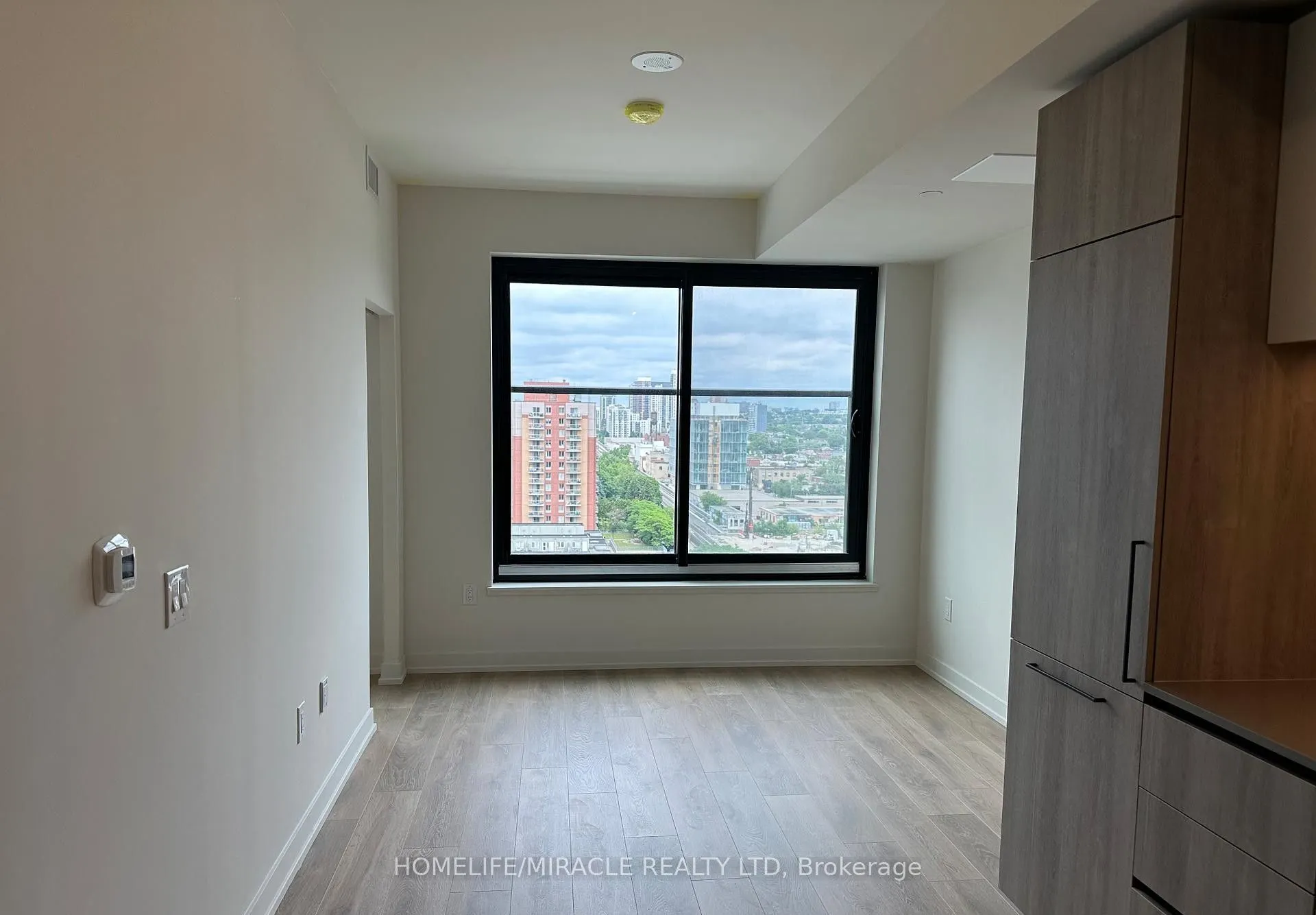 181 Sterling Road, #1412