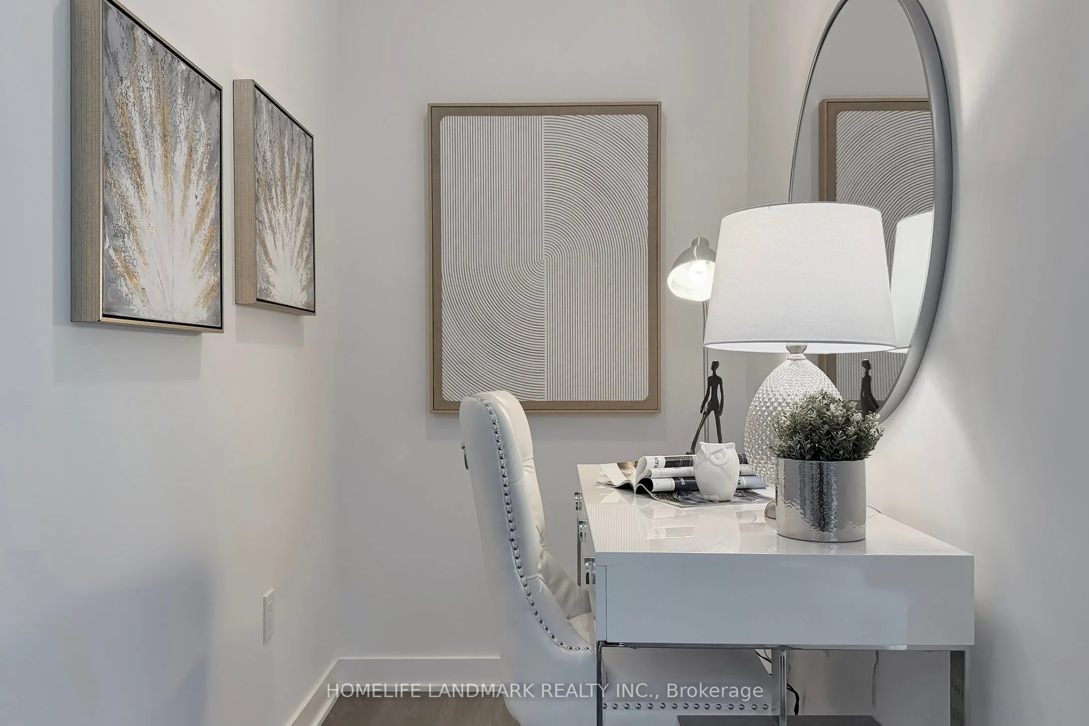 125 Blue Jays Way, #1602