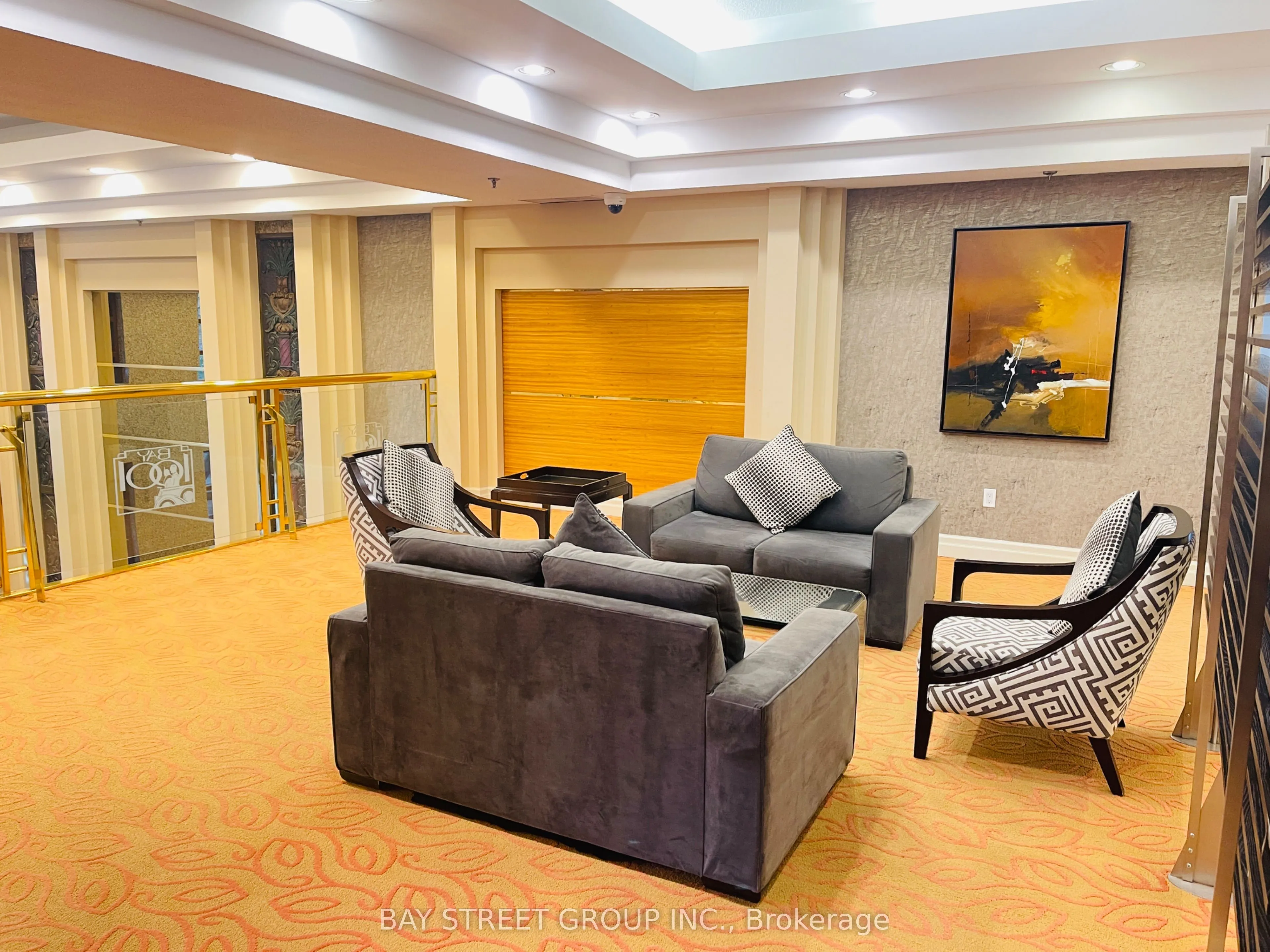 1001 Bay Street, #2213