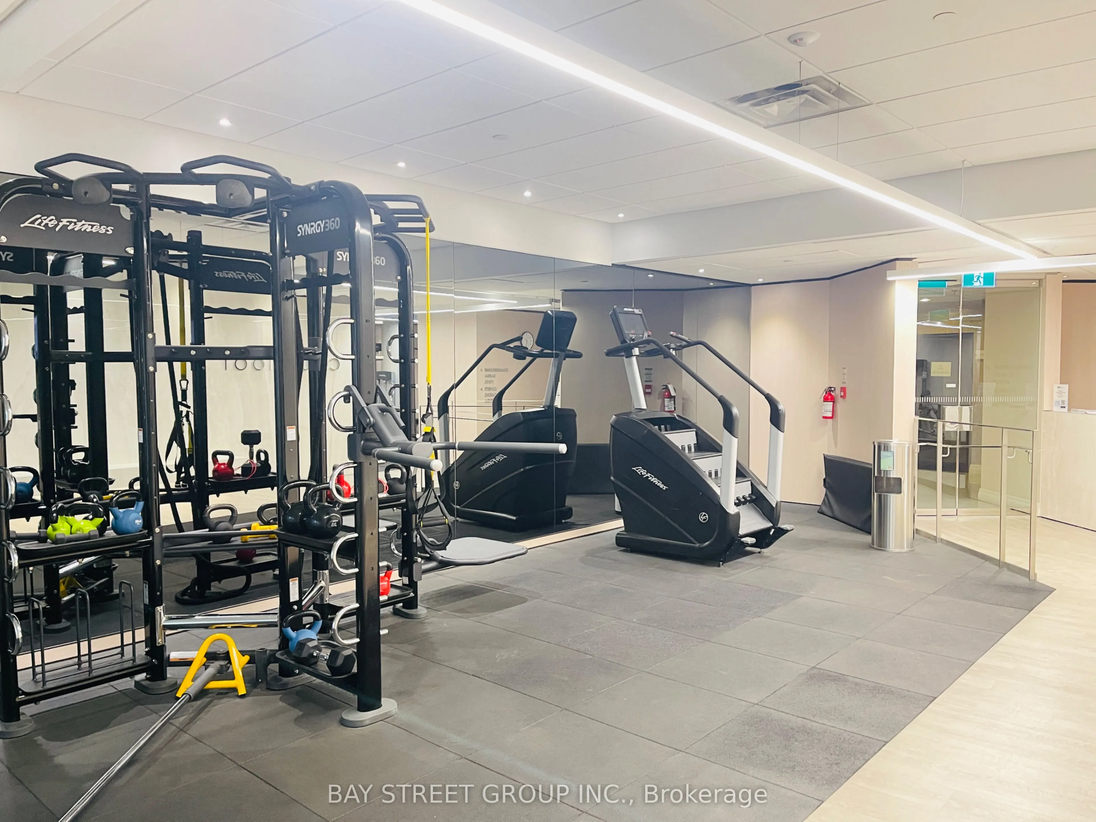 1001 Bay Street, #2213