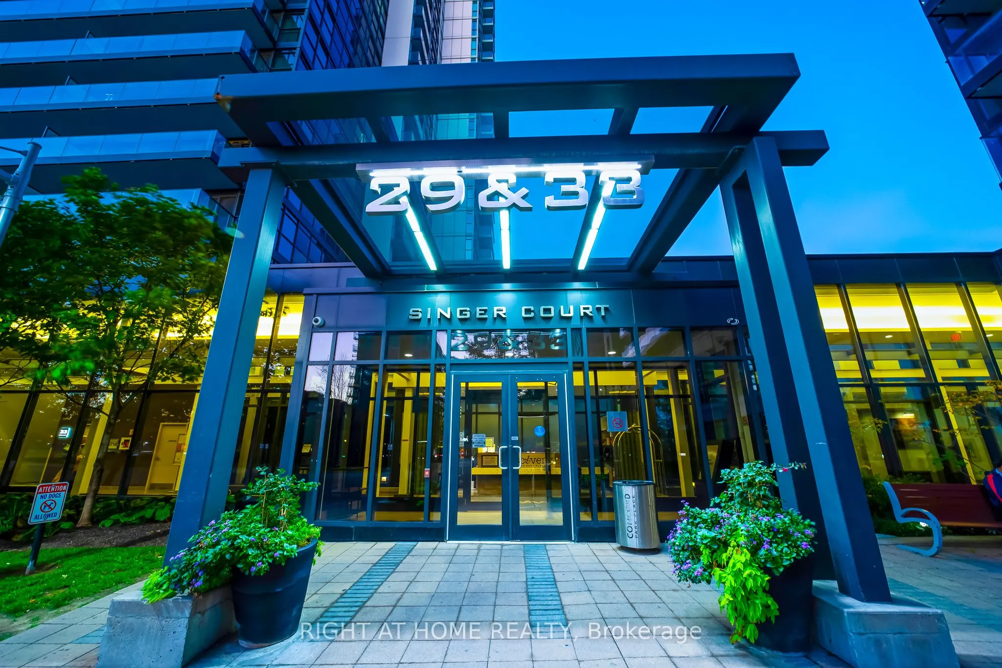 33 Singer Court, #2902