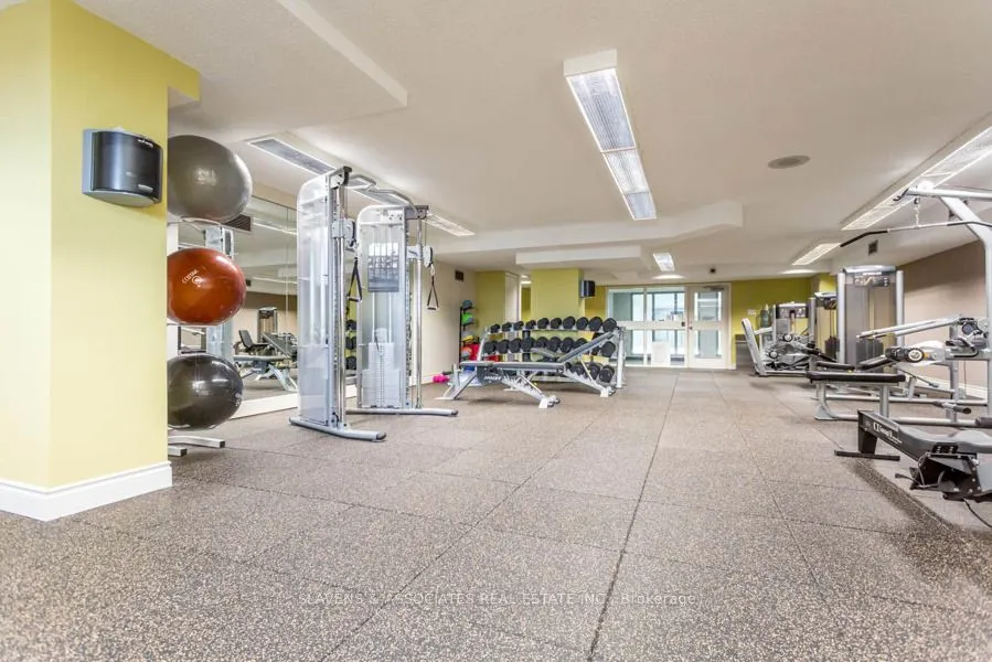 360 Bloor Street E, #106