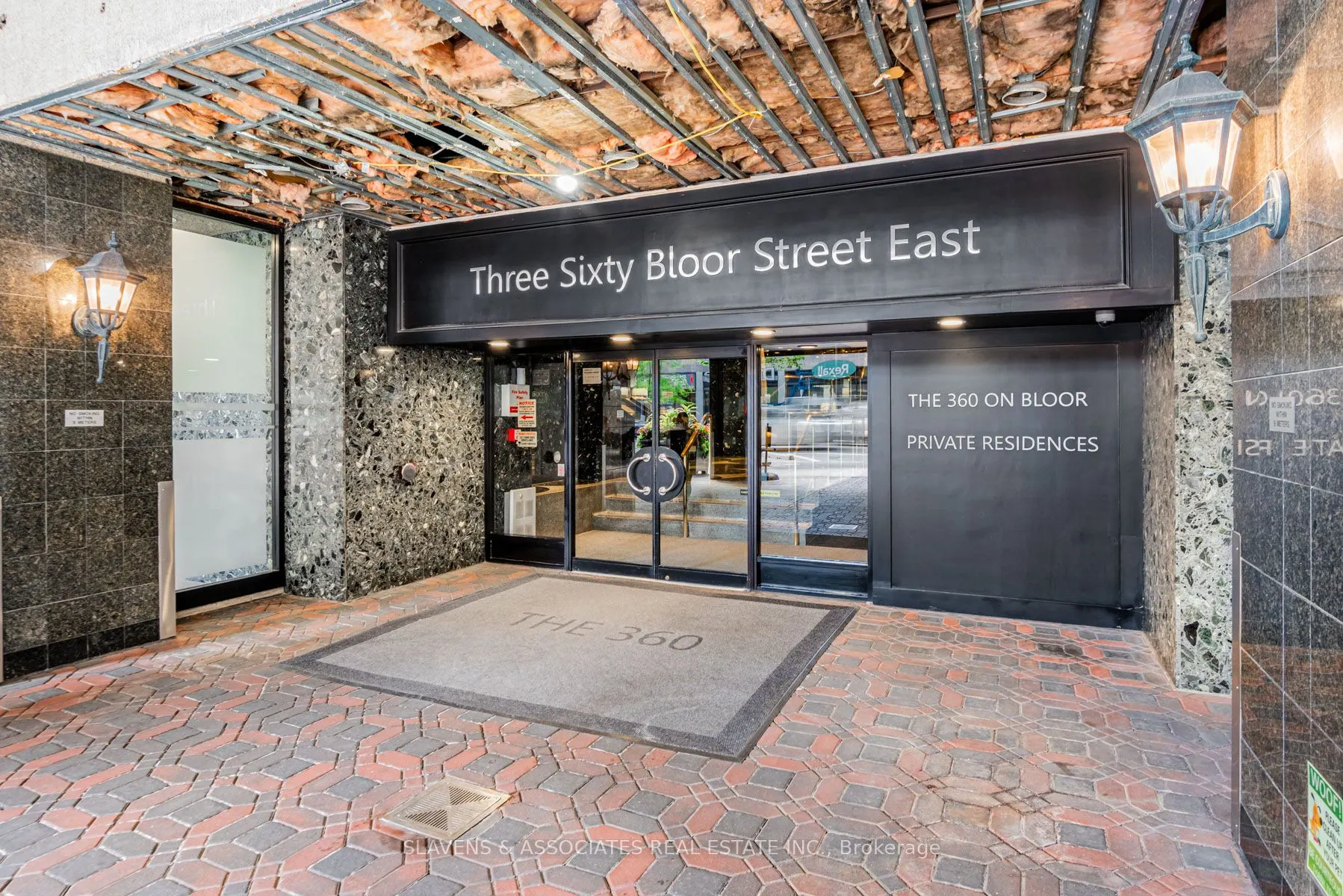 360 Bloor Street E, #106