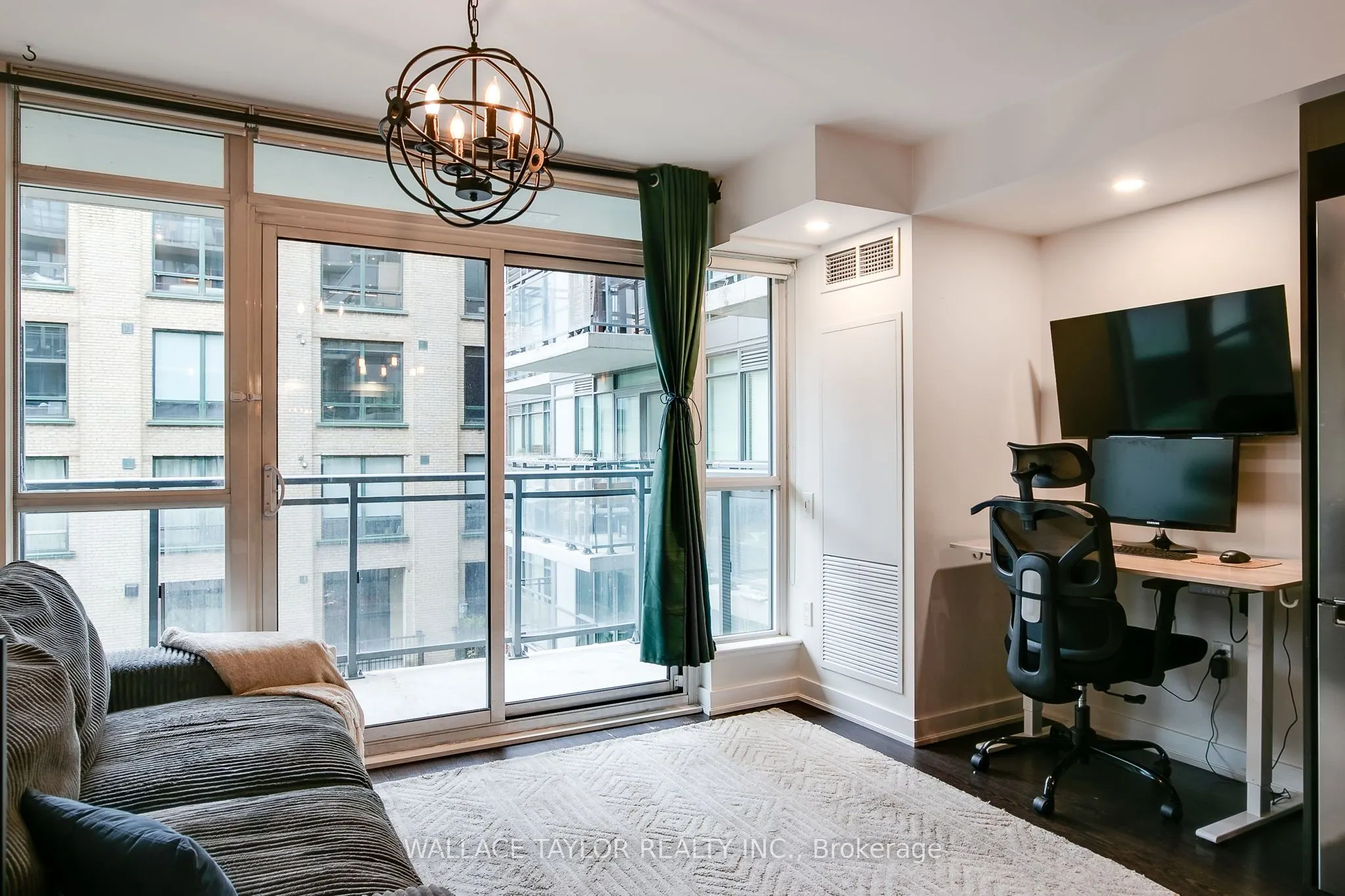 775 King Street W, #412