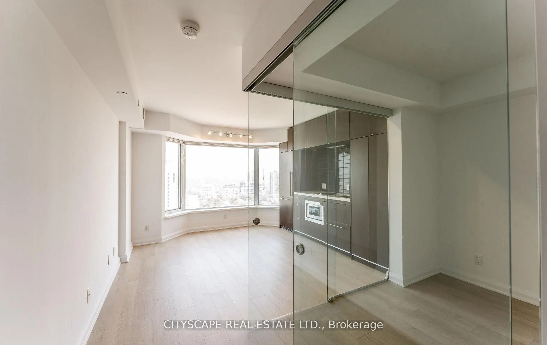 155 Yorkville Avenue, #2120