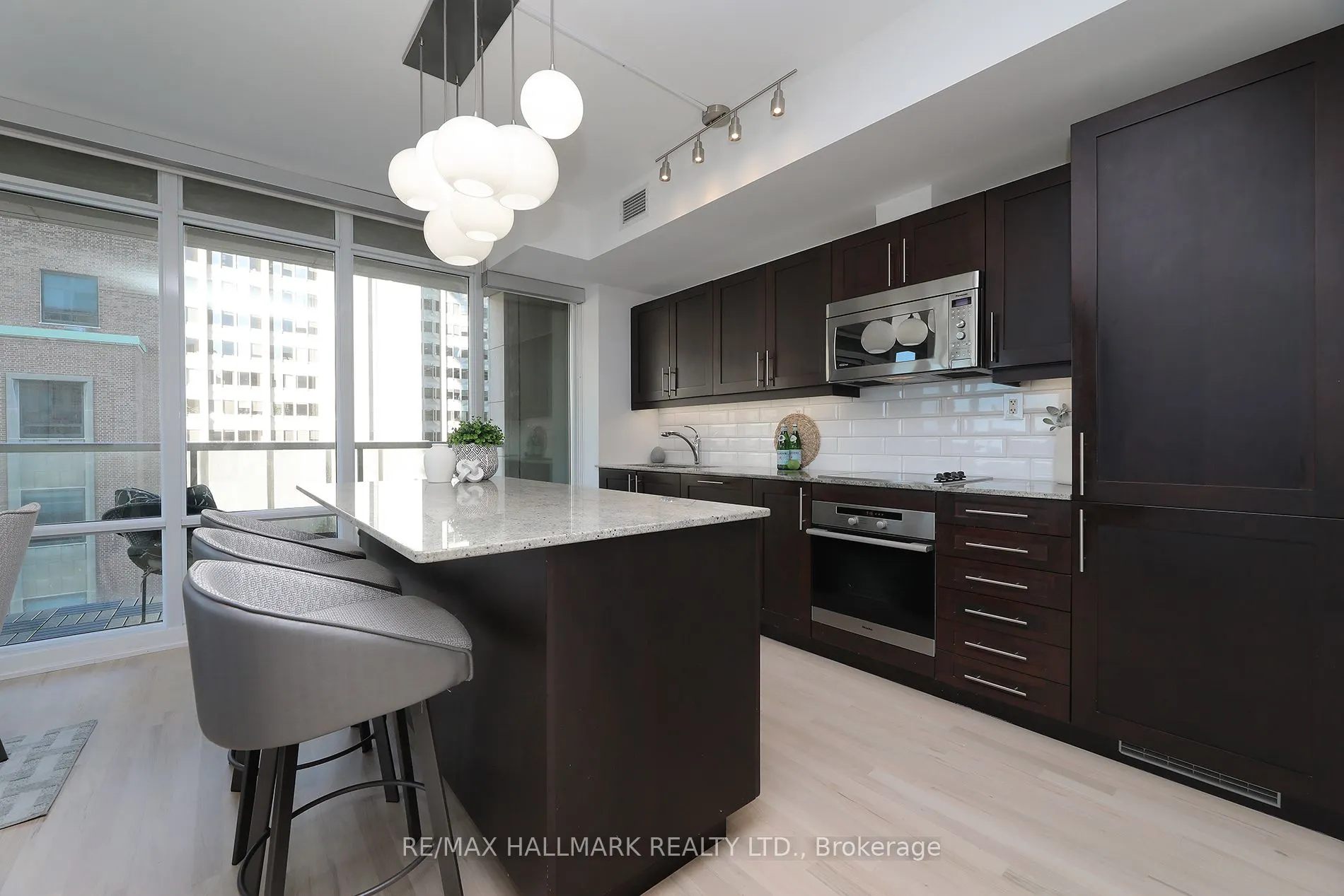 1 Bedford Road, #611