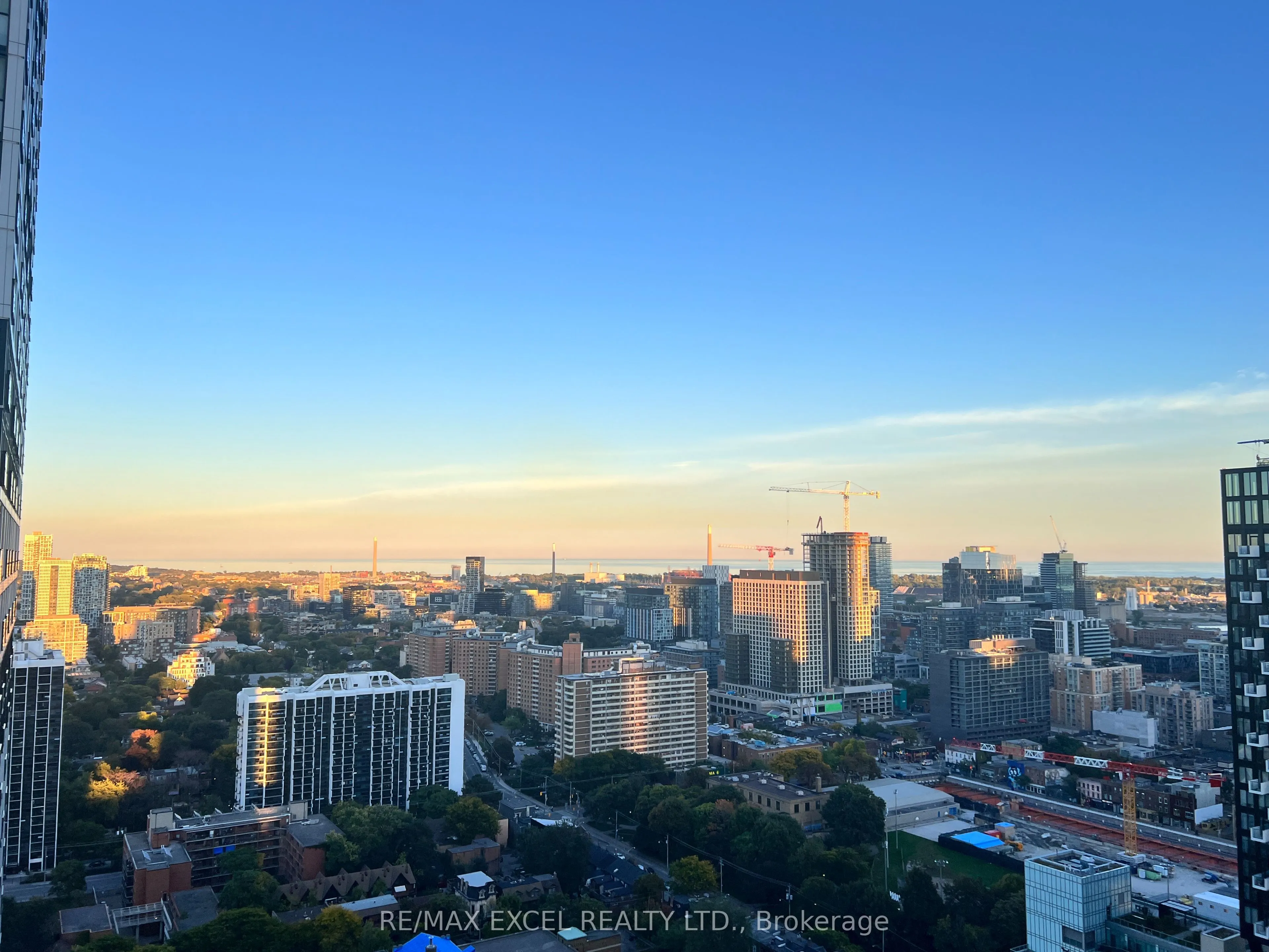 159 Dundas Street E, #3105