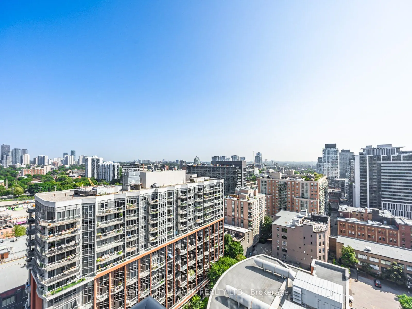 105 George Street, #1704