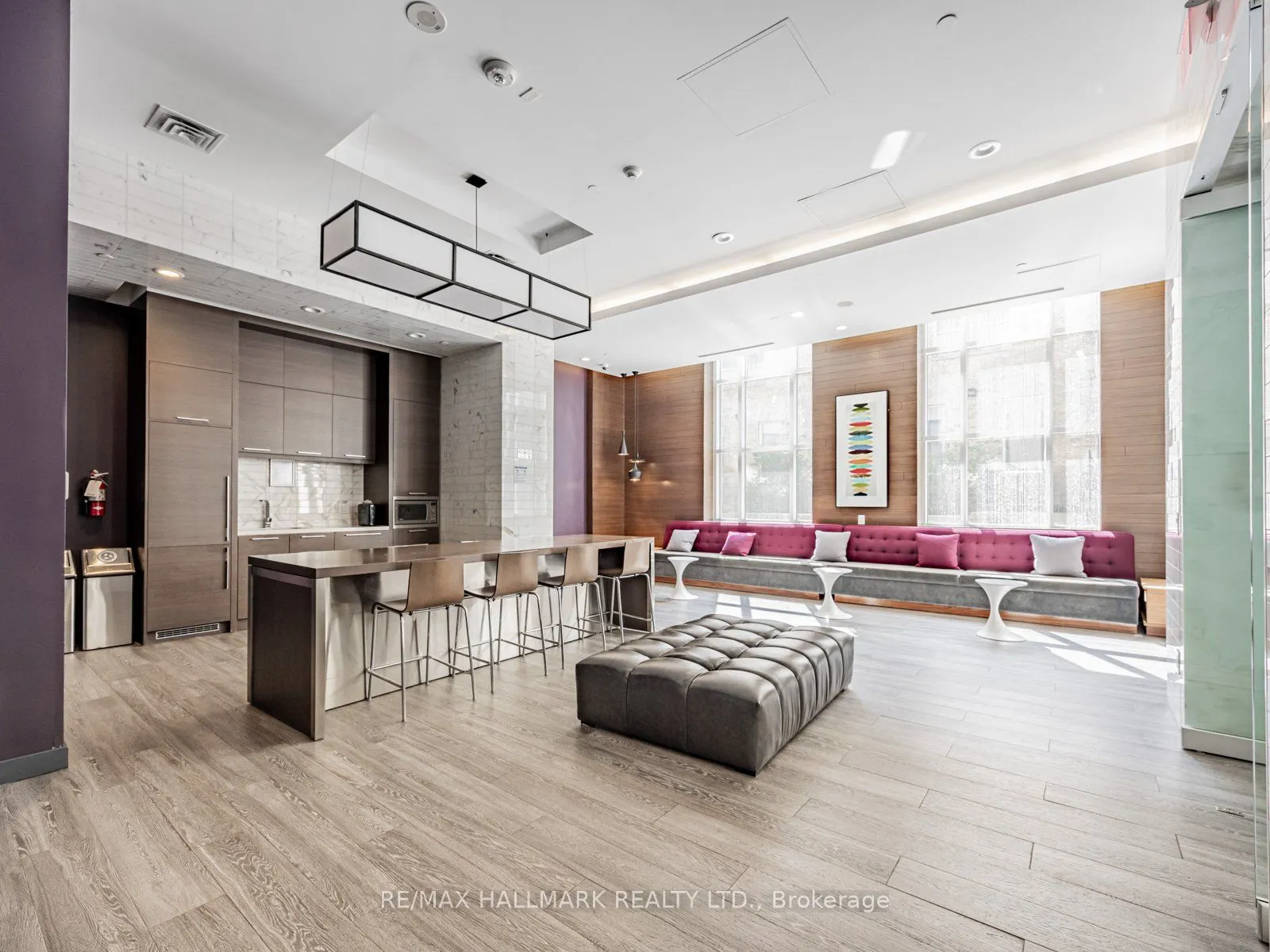 105 George Street, #1704