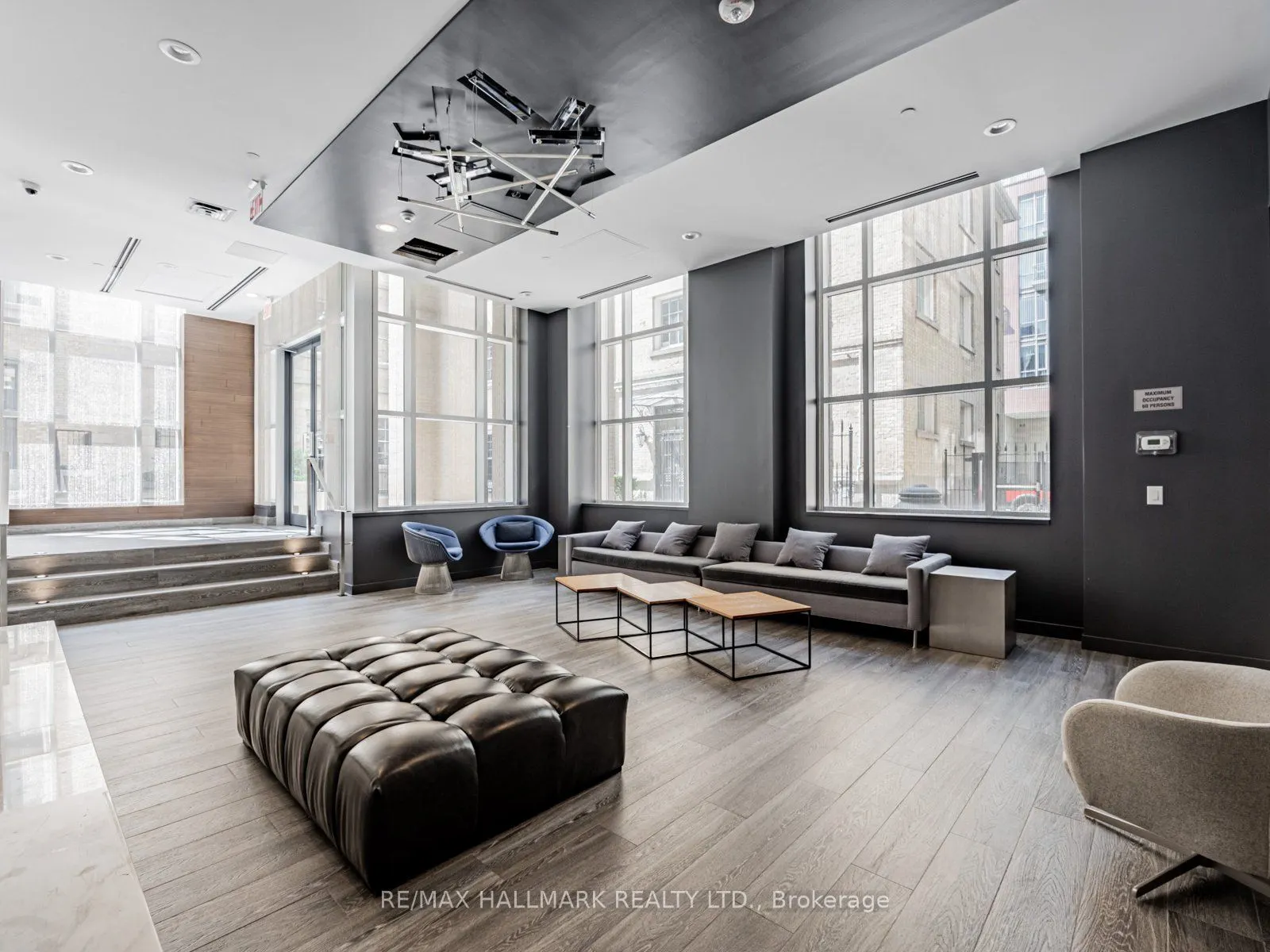 105 George Street, #1704