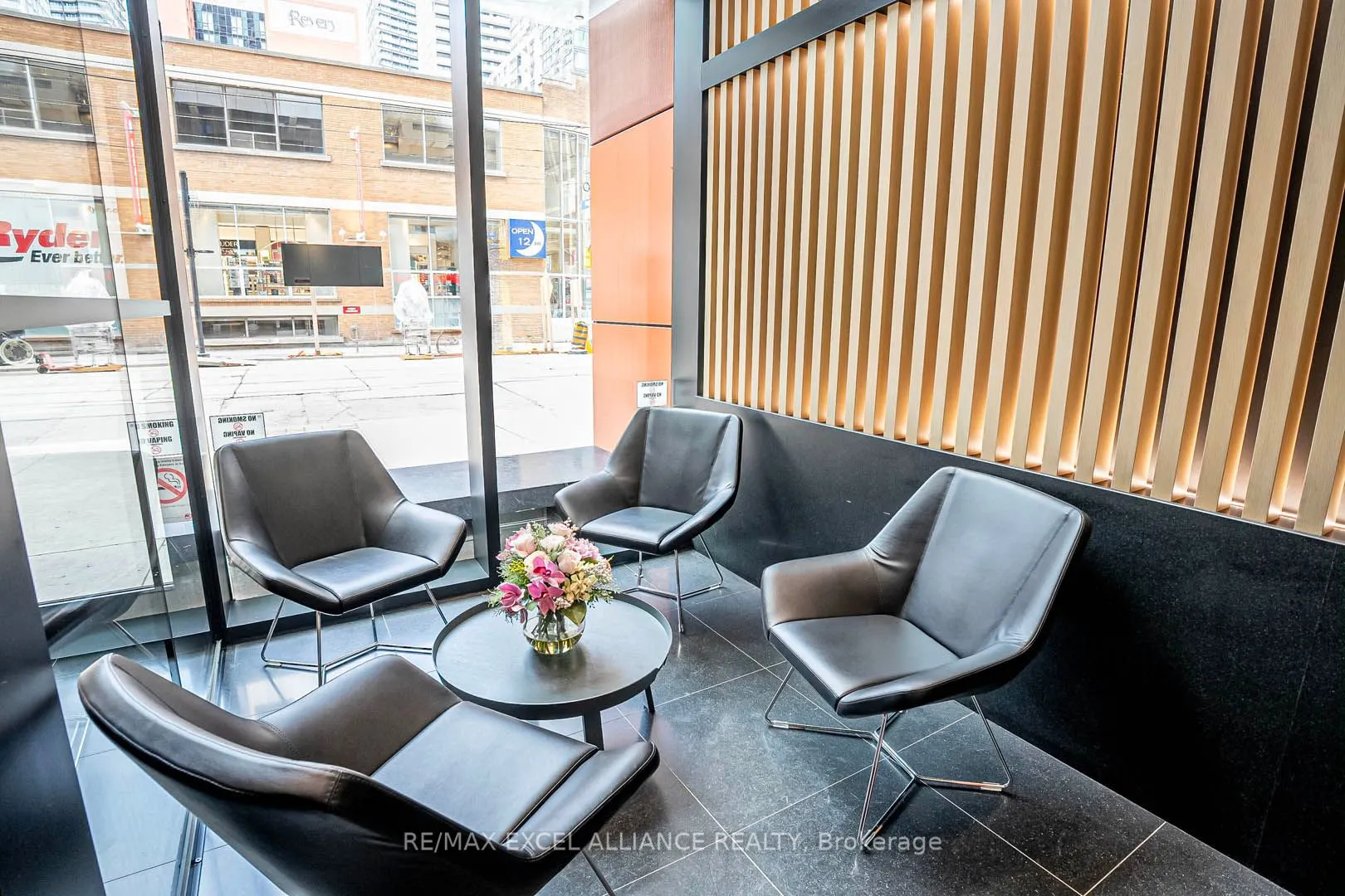 357 King Street W, #503