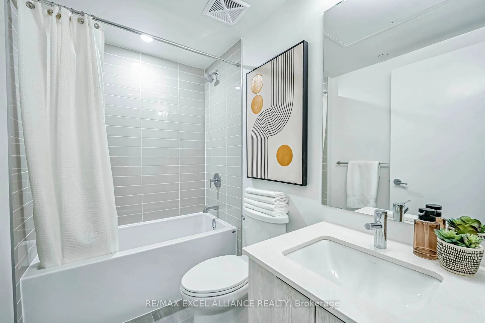 357 King Street W, #503