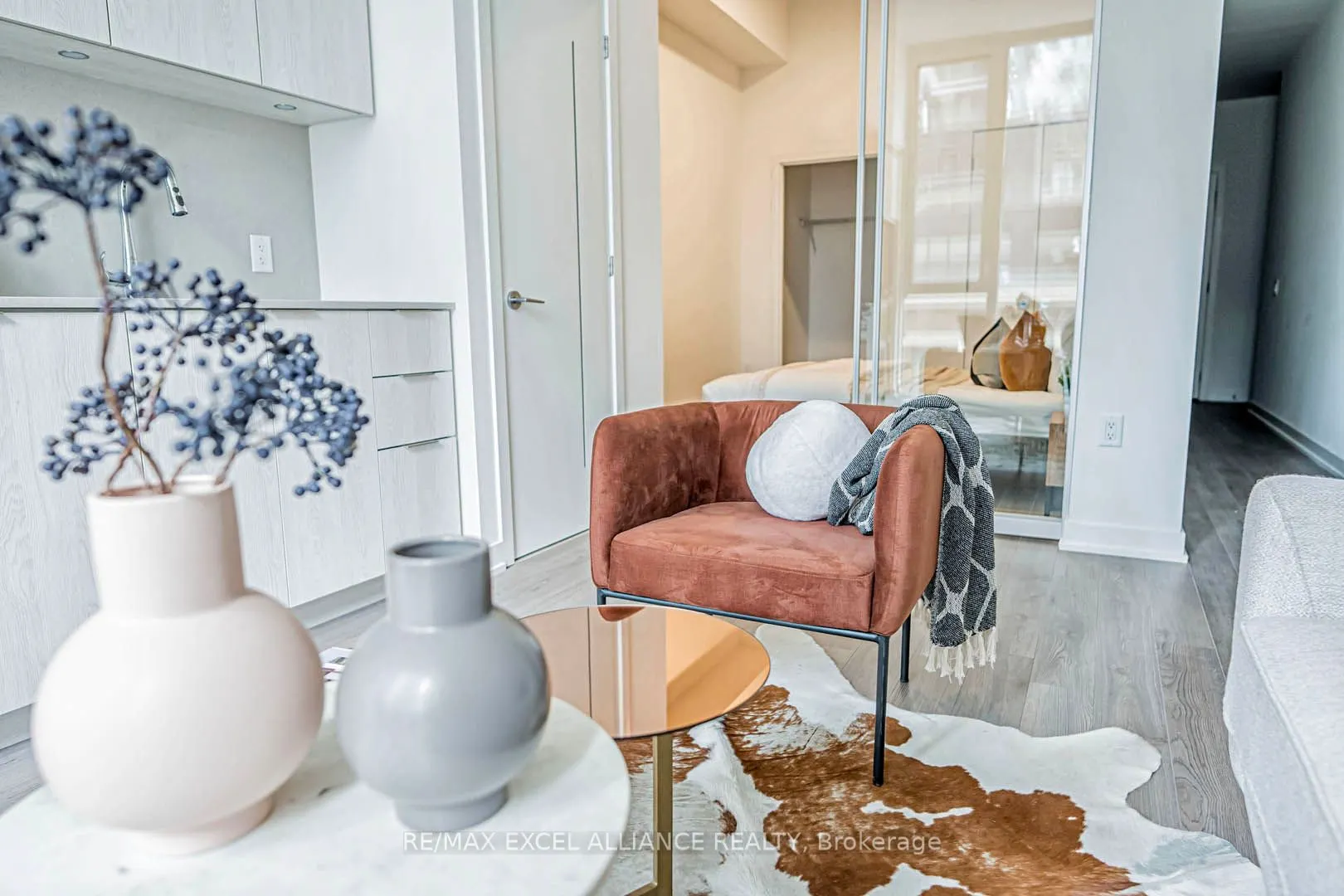 357 King Street W, #503