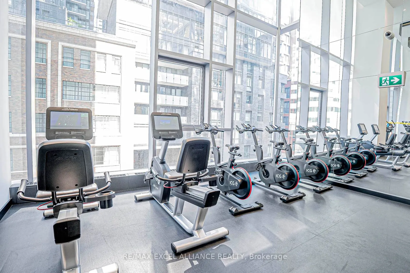 357 King Street W, #503