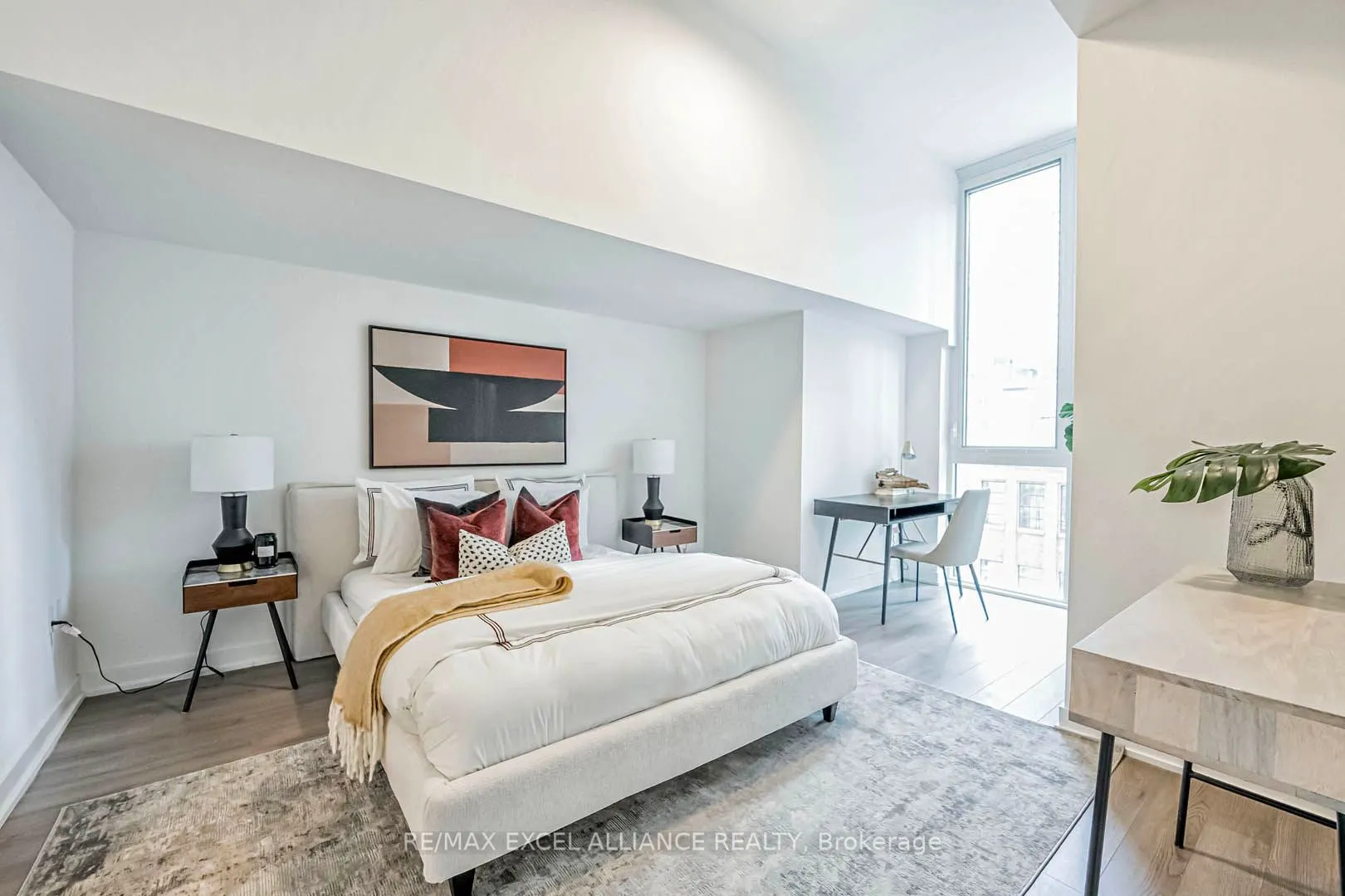 357 King Street W, #503