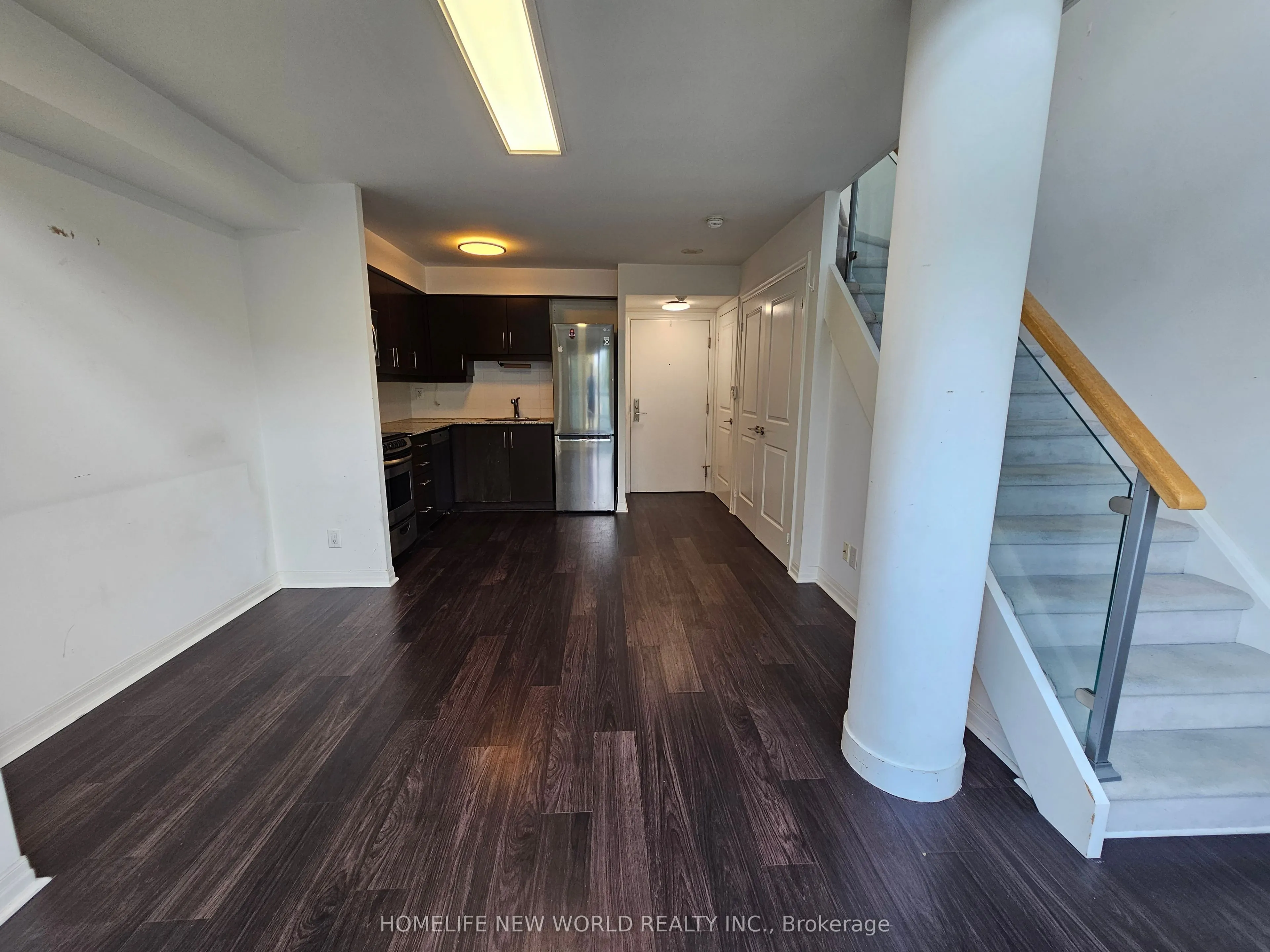 2035 Sheppard Avenue E, #329