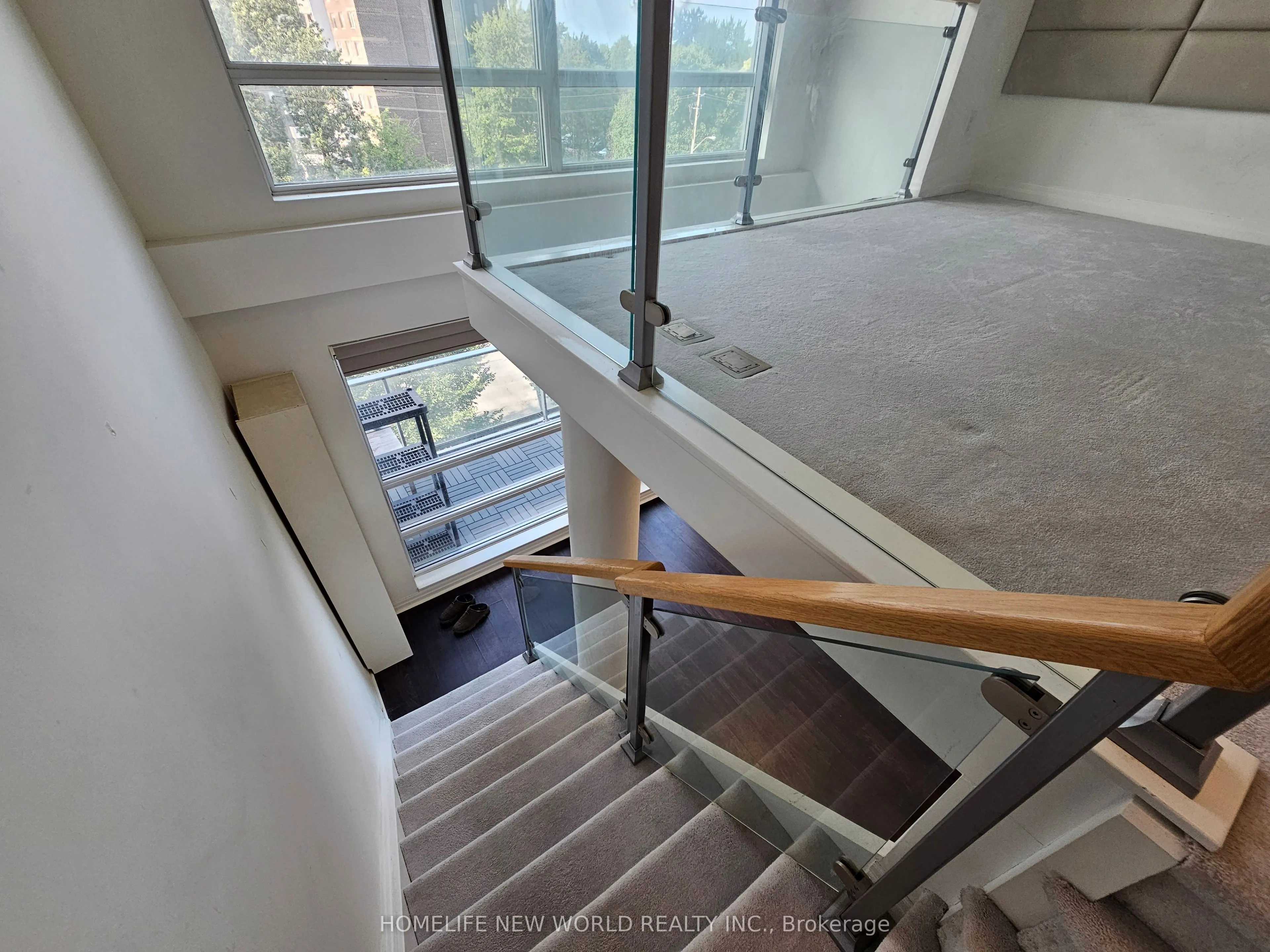 2035 Sheppard Avenue E, #329