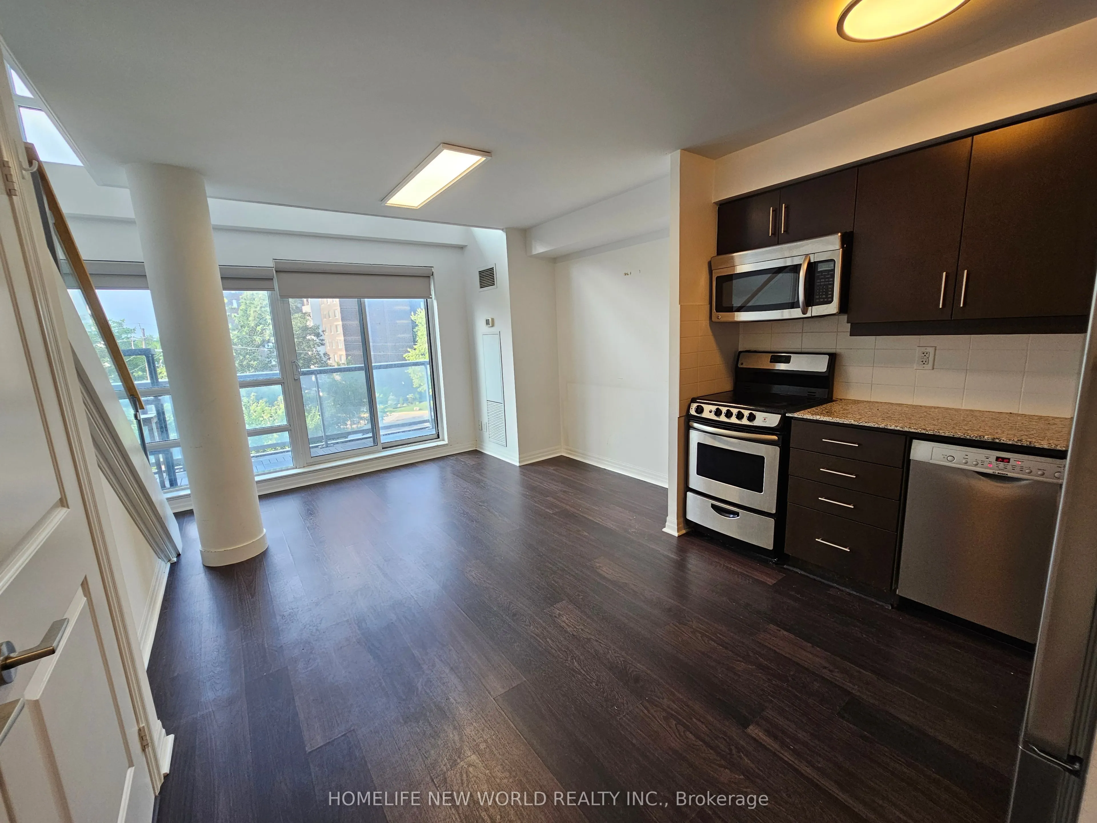 2035 Sheppard Avenue E, #329