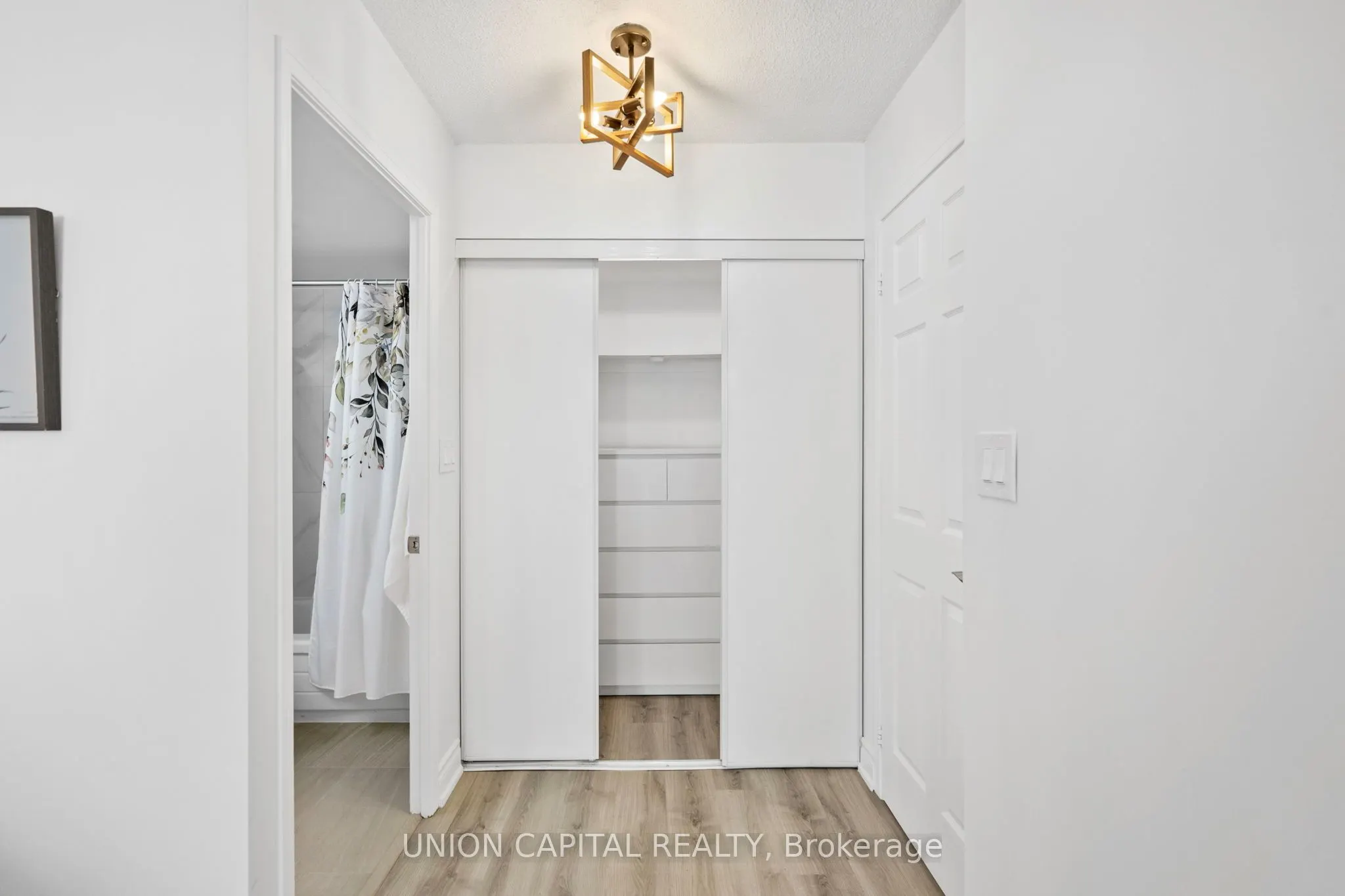 39 Pemberton Avenue, #LPH17