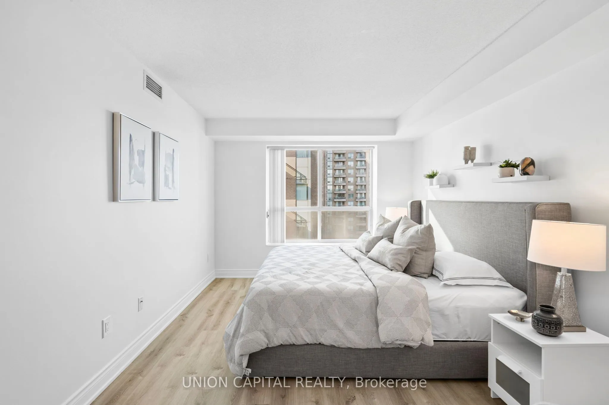 39 Pemberton Avenue, #LPH17