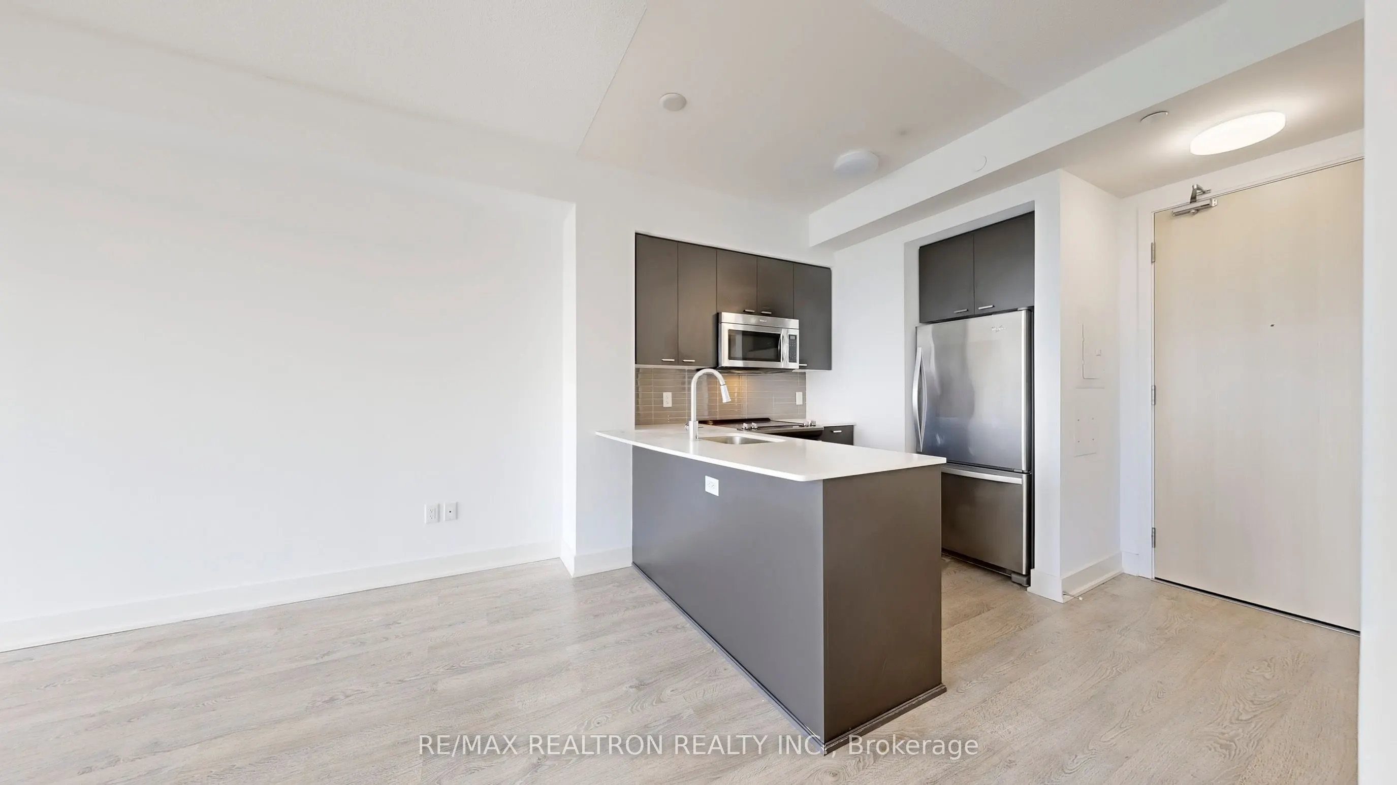 30 Roehampton Avenue, #3003