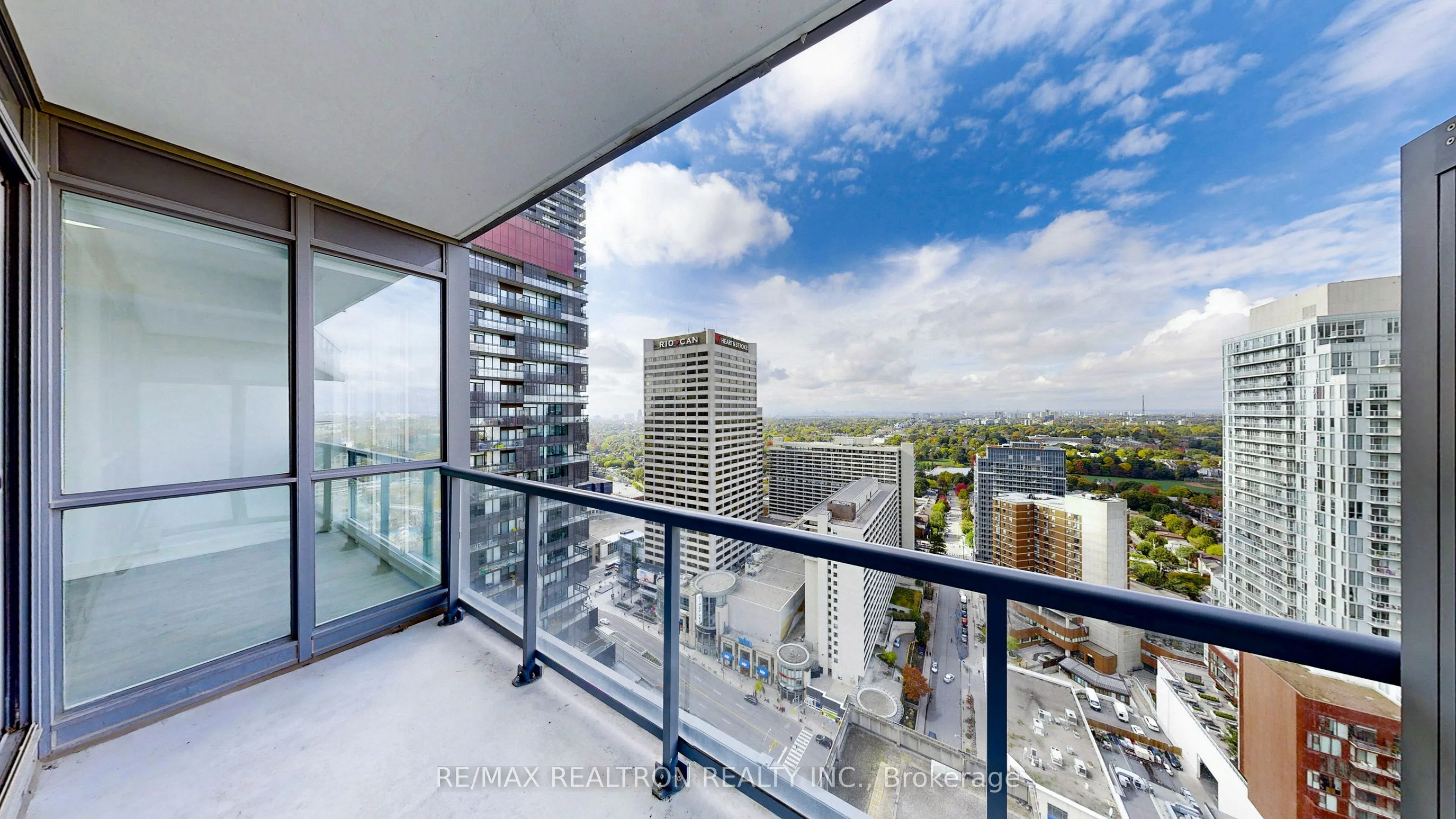 30 Roehampton Avenue, #3003