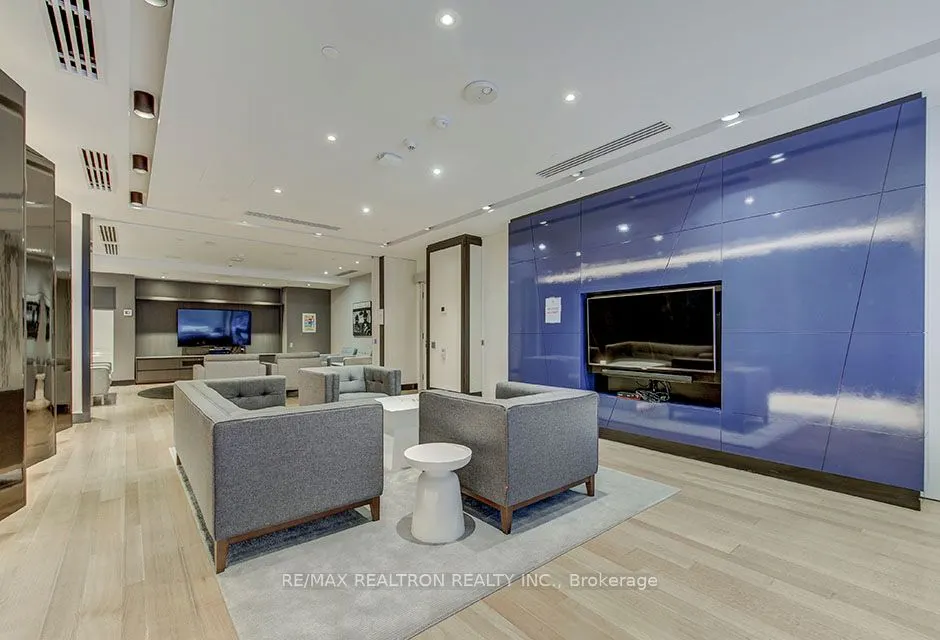 30 Roehampton Avenue, #3003