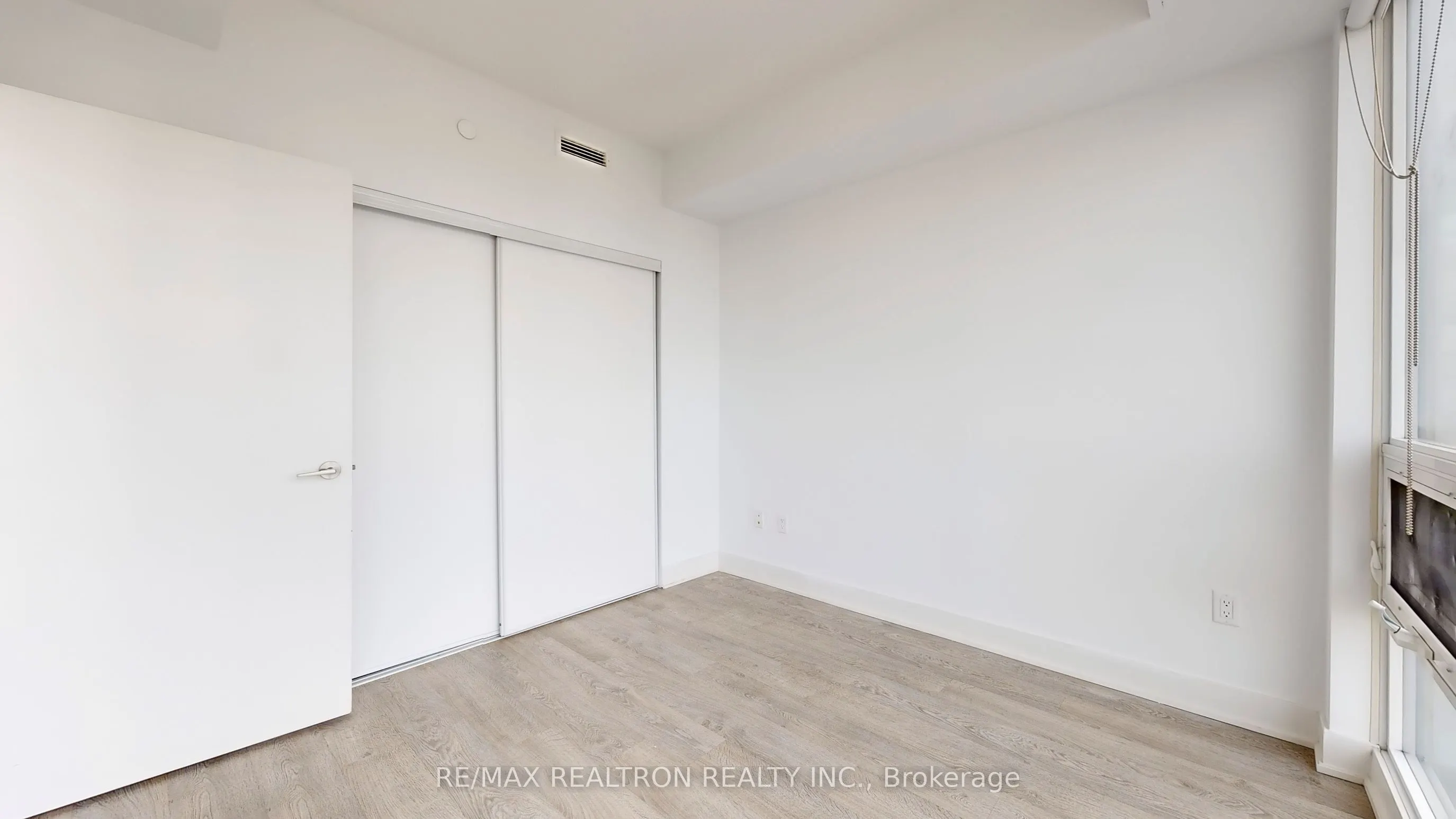 30 Roehampton Avenue, #3003