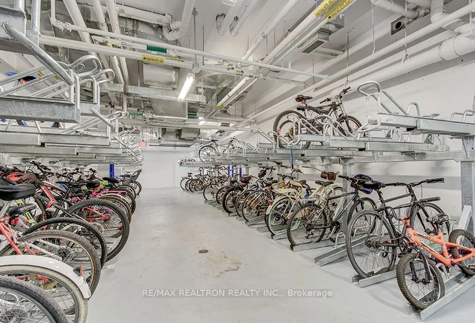 30 Roehampton Avenue, #3003