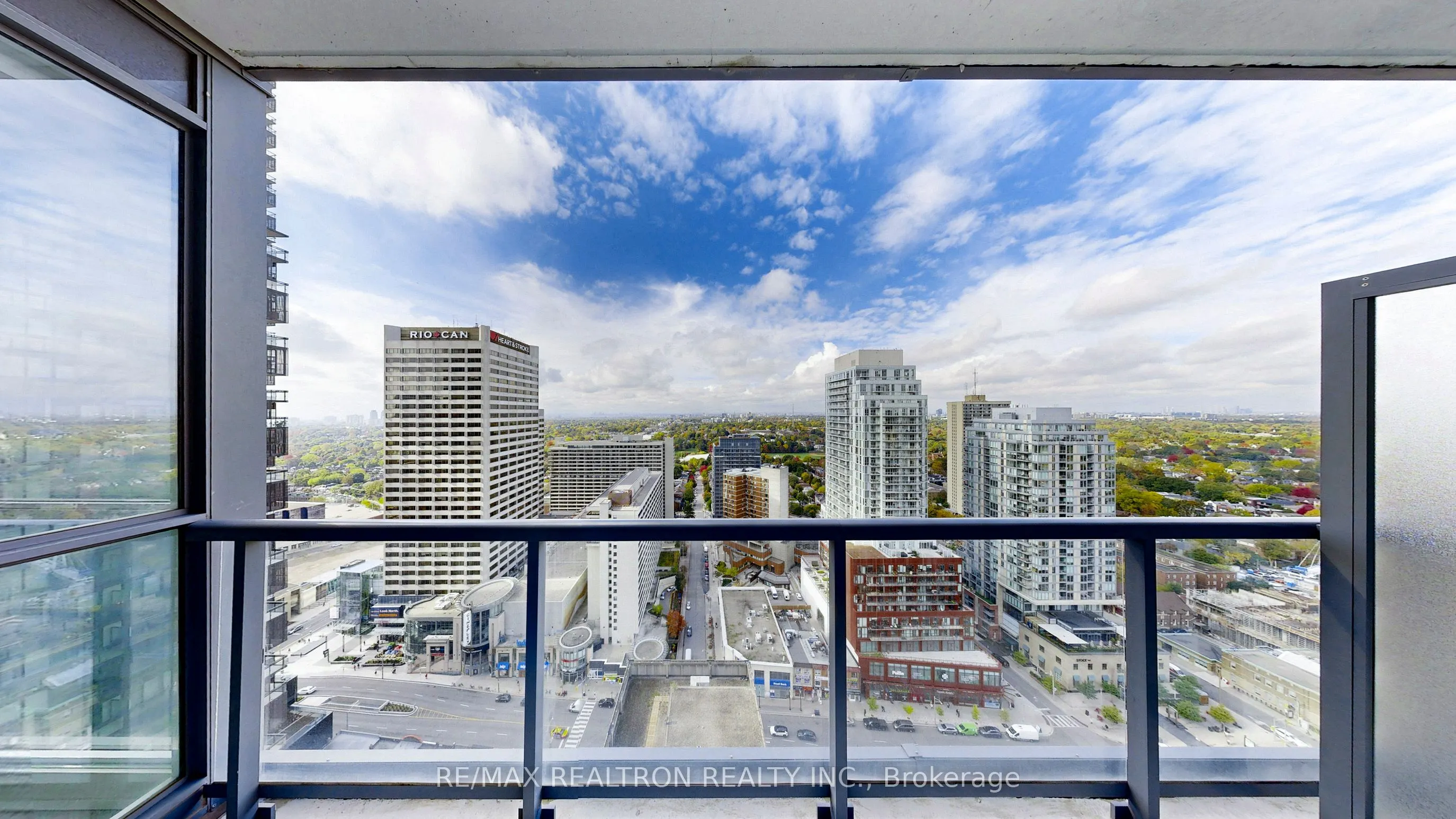 30 Roehampton Avenue, #3003