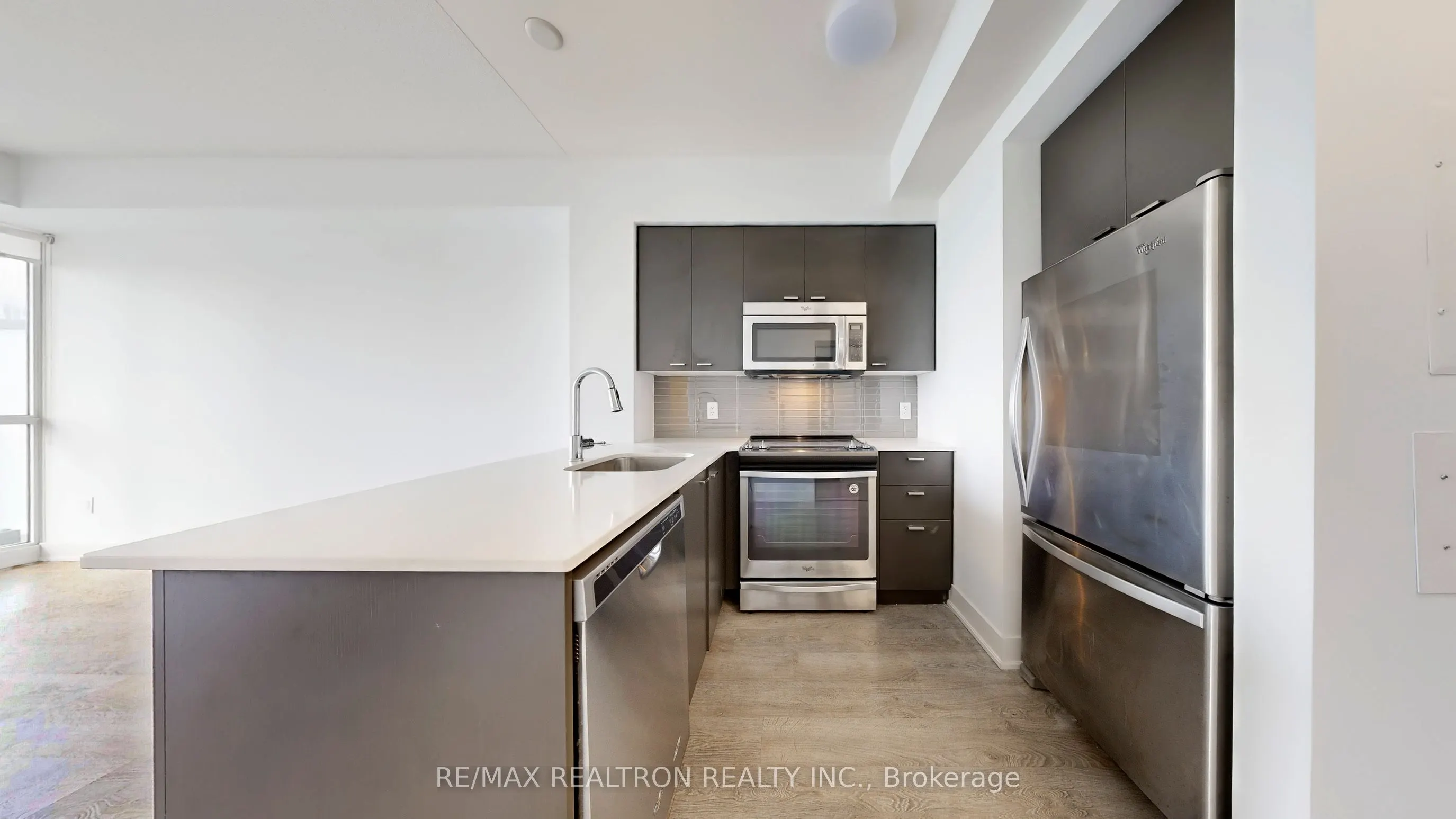 30 Roehampton Avenue, #3003