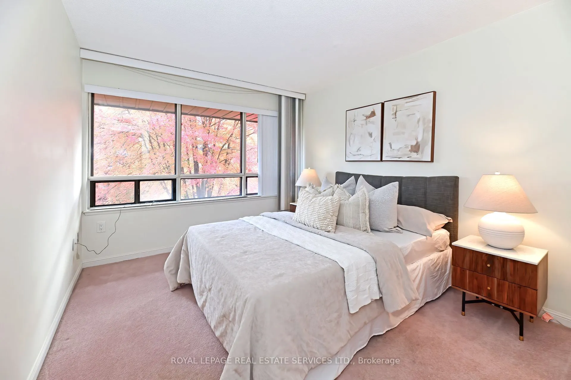 255 The Donway West, #320