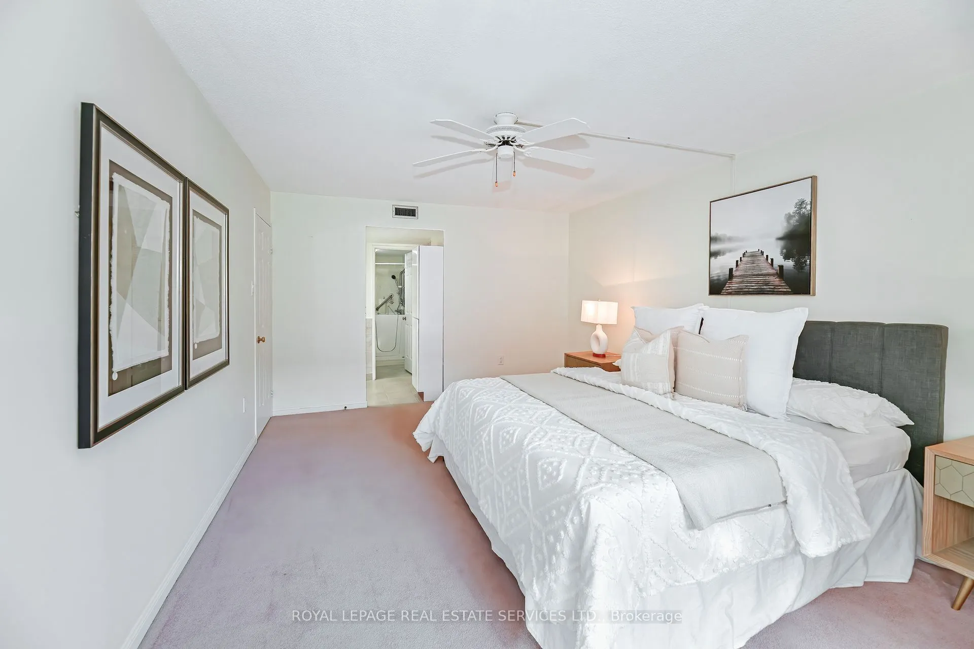 255 The Donway West, #320